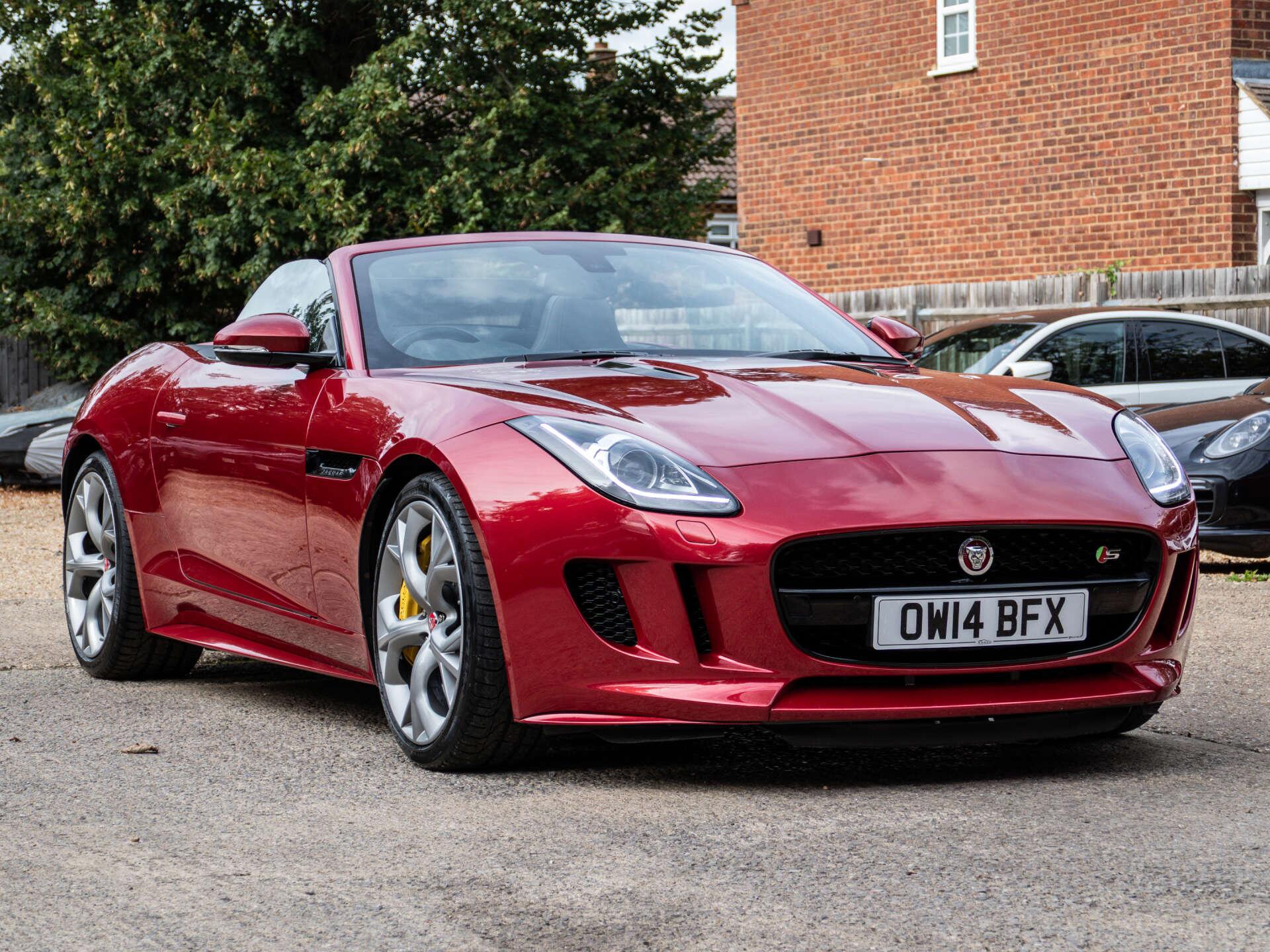 Jaguar F-Type view 7