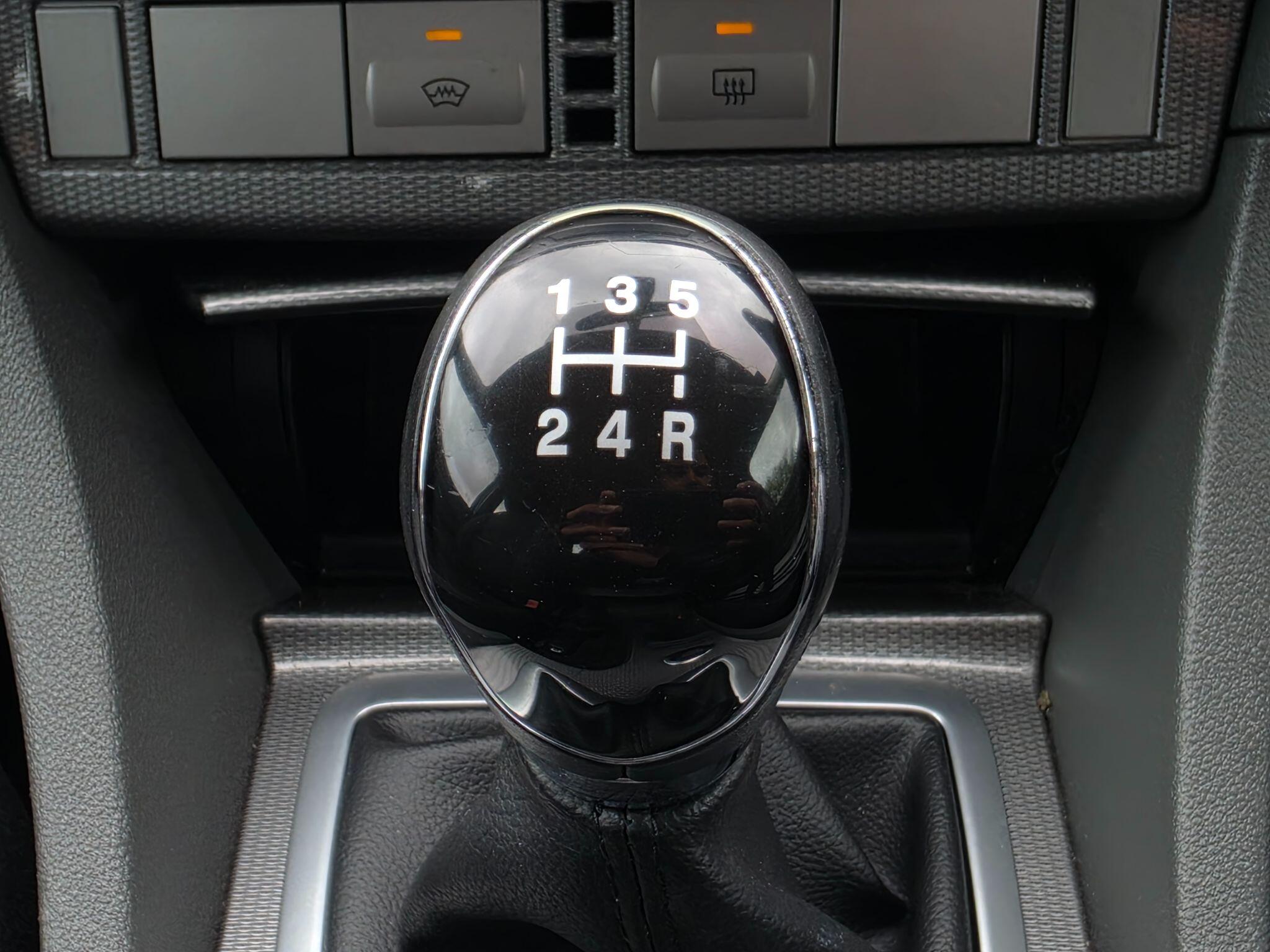 Ford Focus view 19