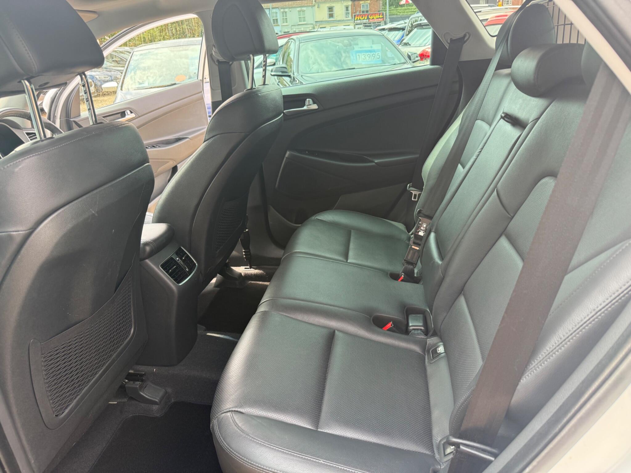Hyundai Tucson view 13