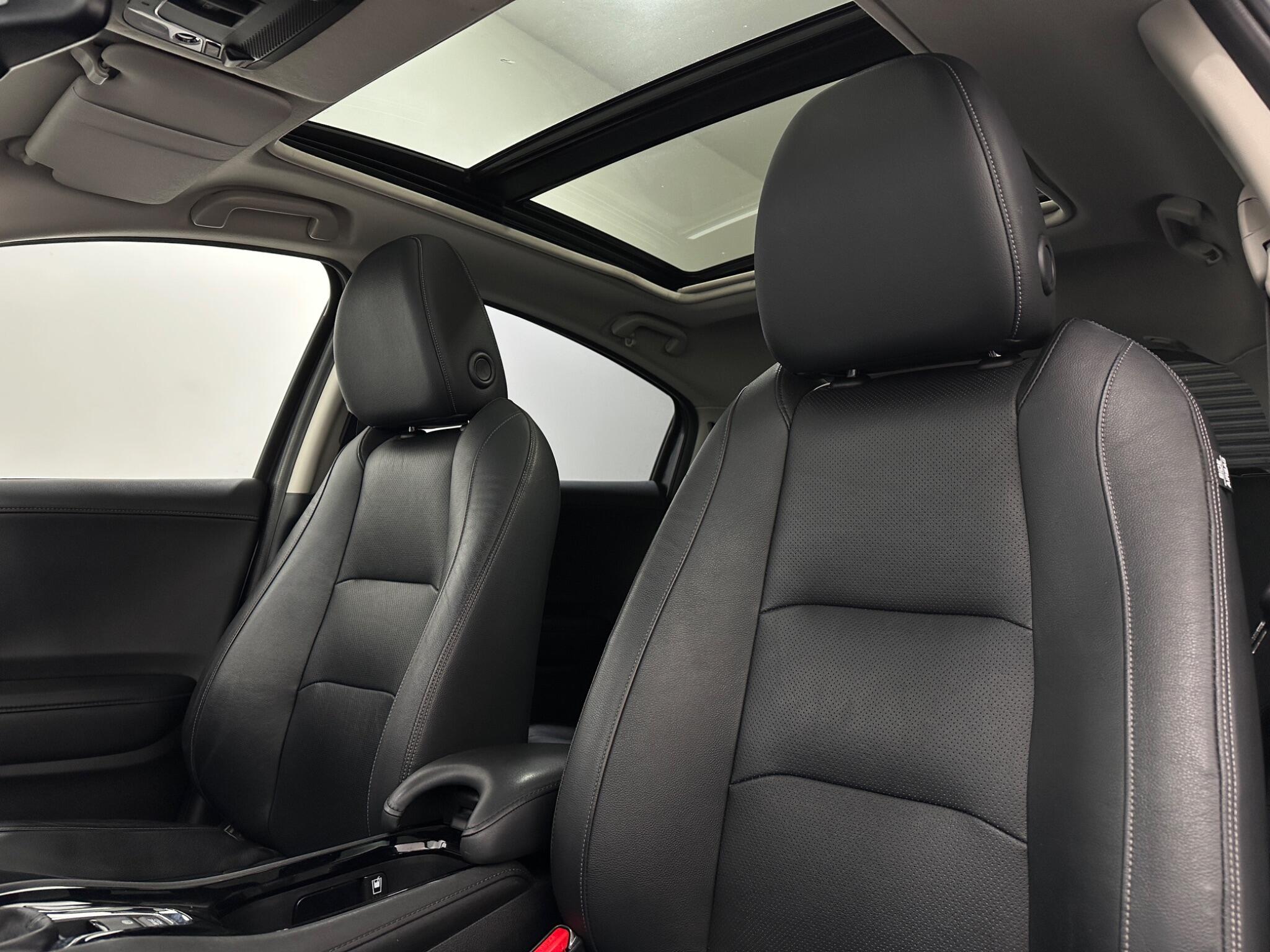 Honda HR-V view 34