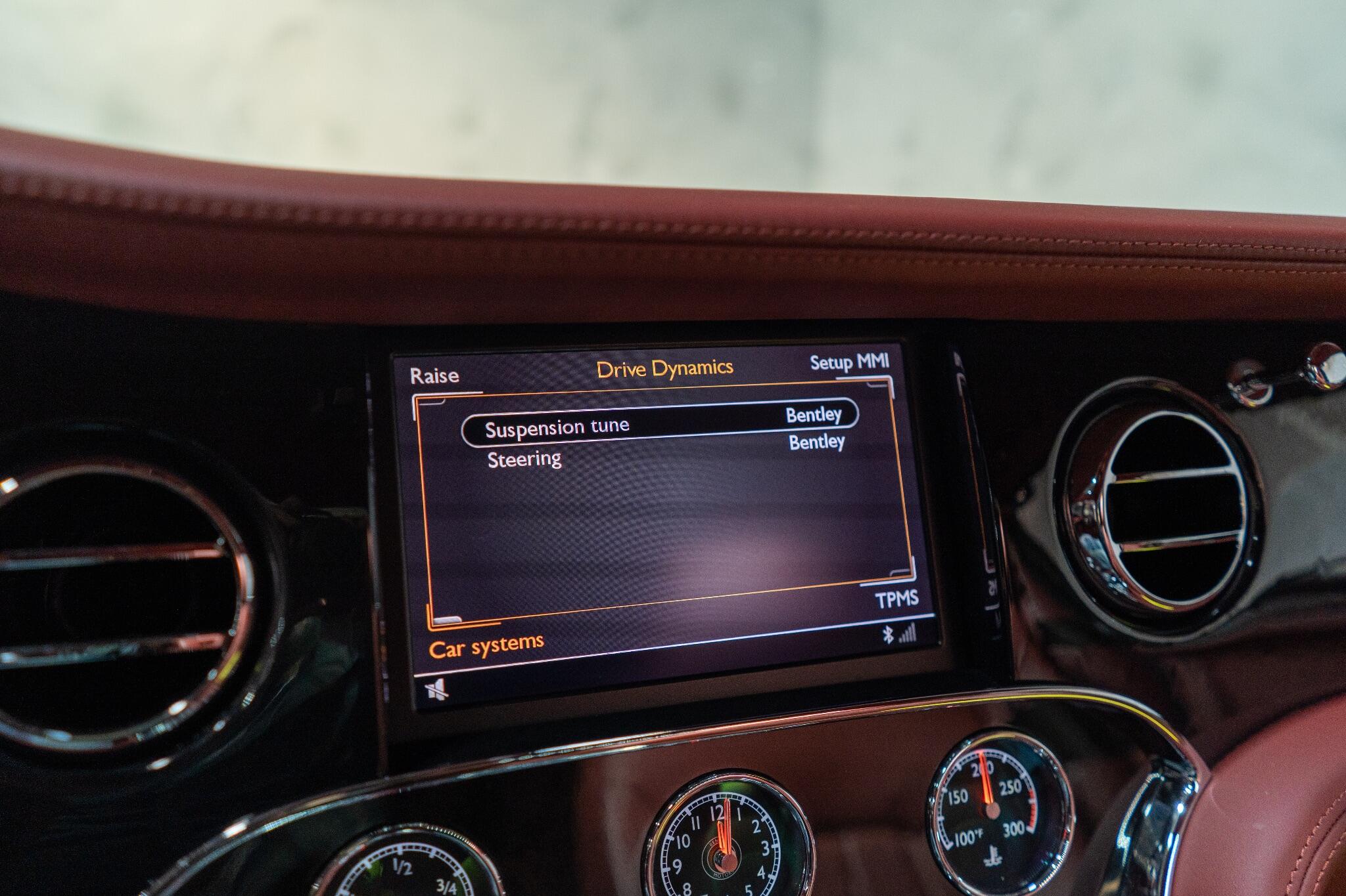 Bentley Mulsanne view 18