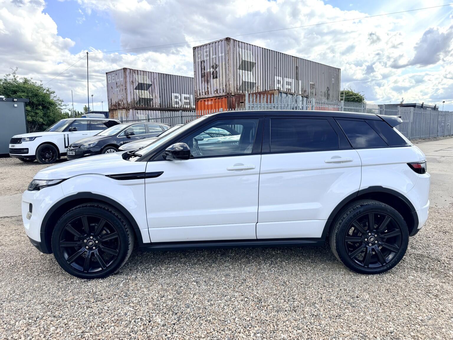Land Rover Range Rover Evoque view 9