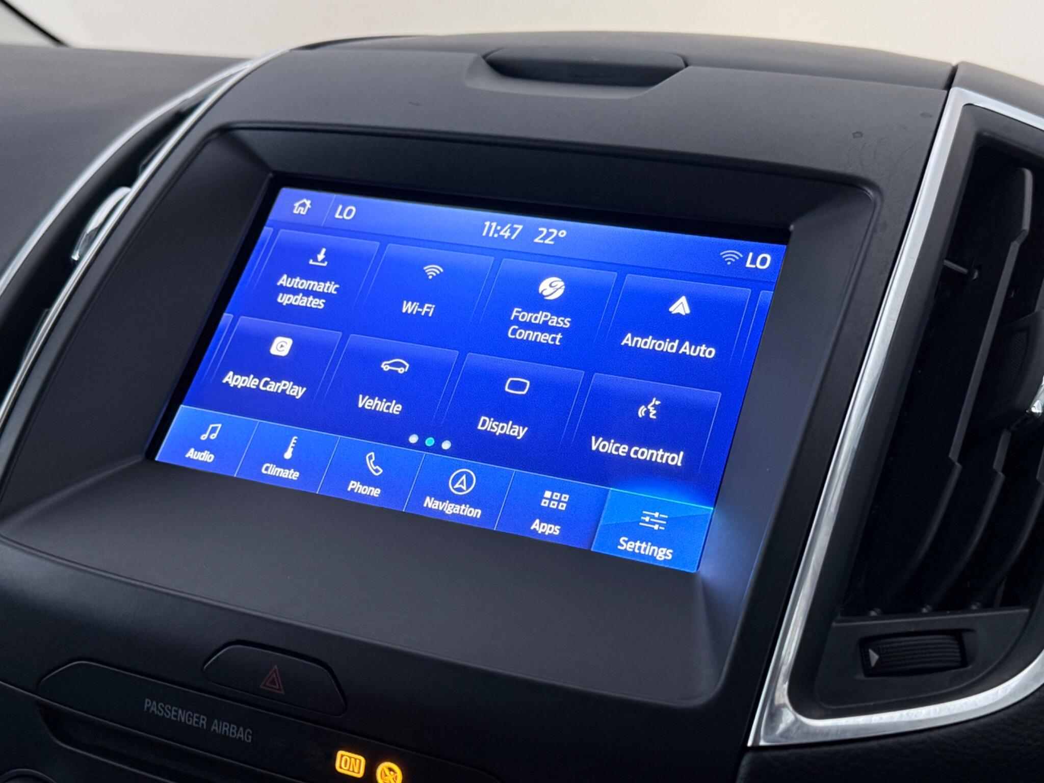 Ford Galaxy view 31