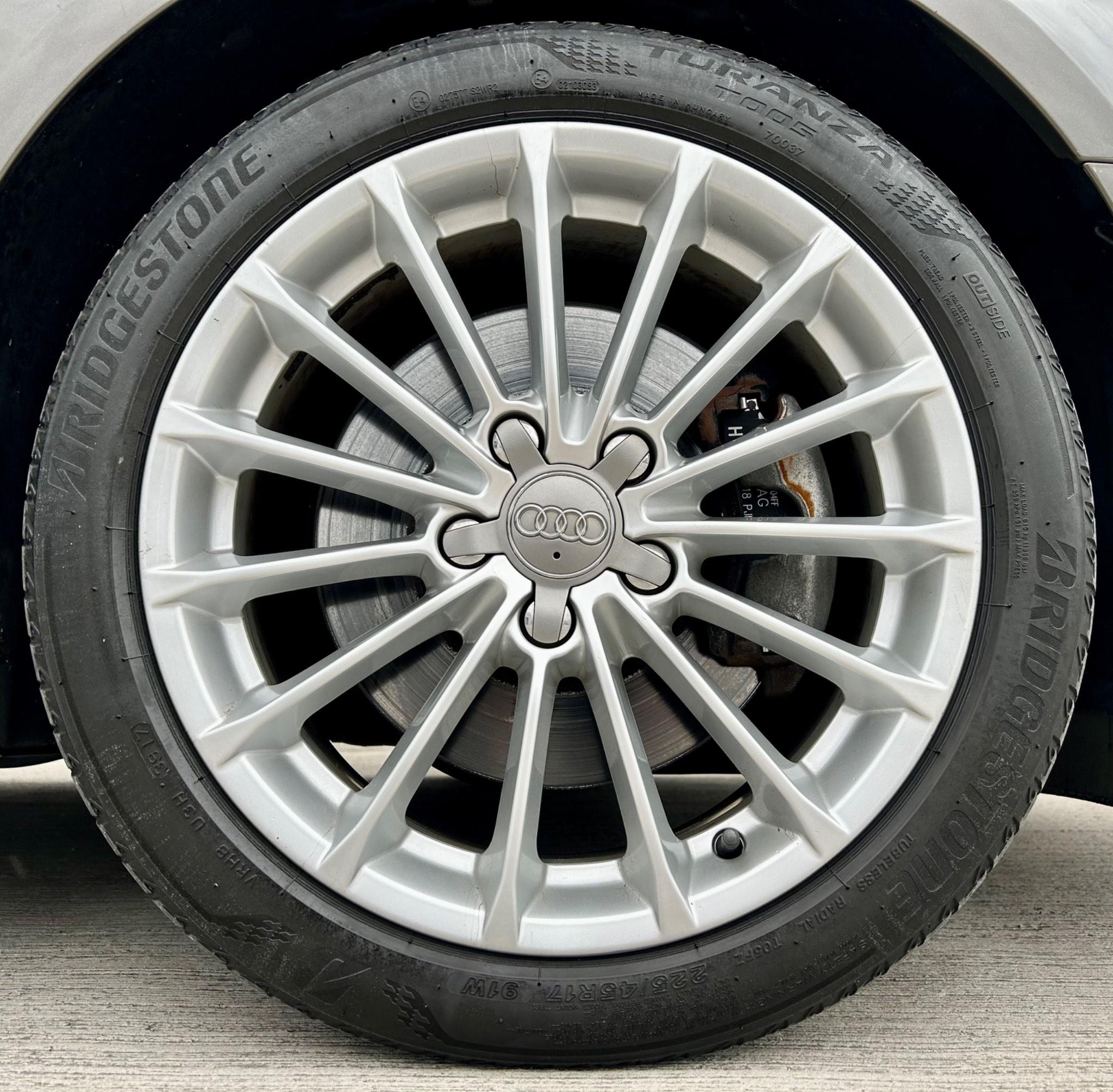 Audi A3 view 12