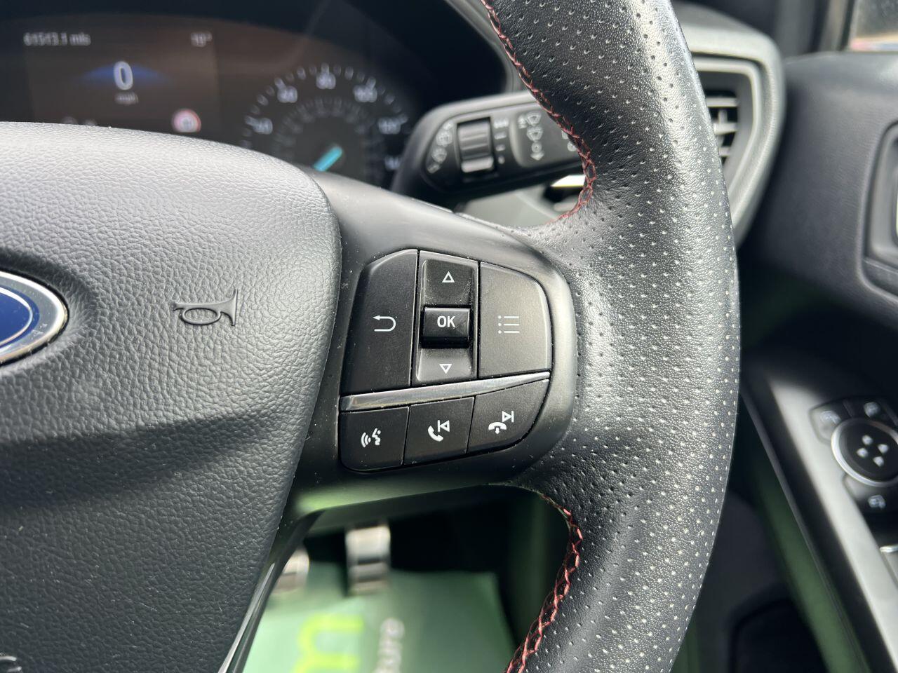 Ford Focus view 56