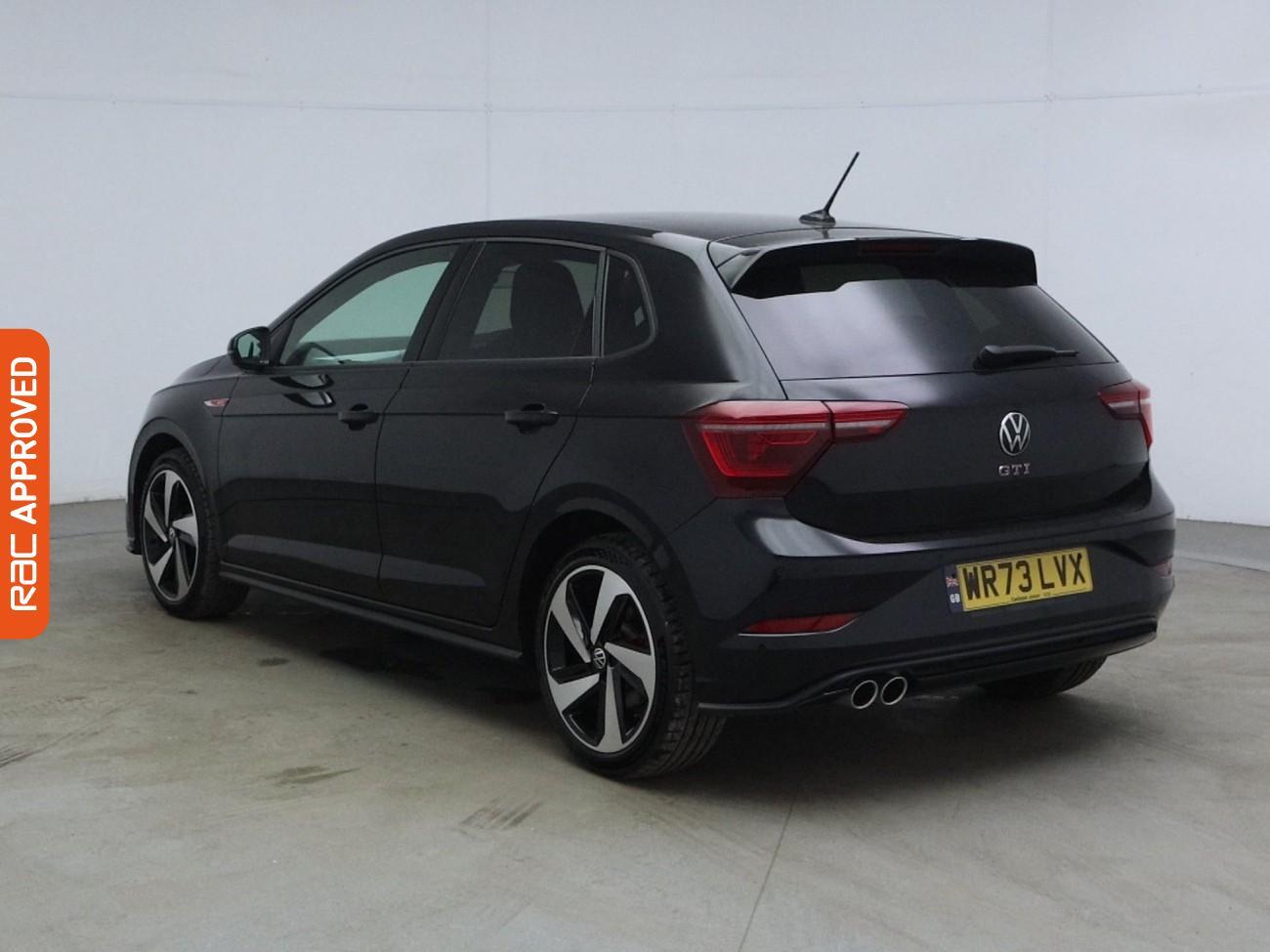 Volkswagen Polo view 4