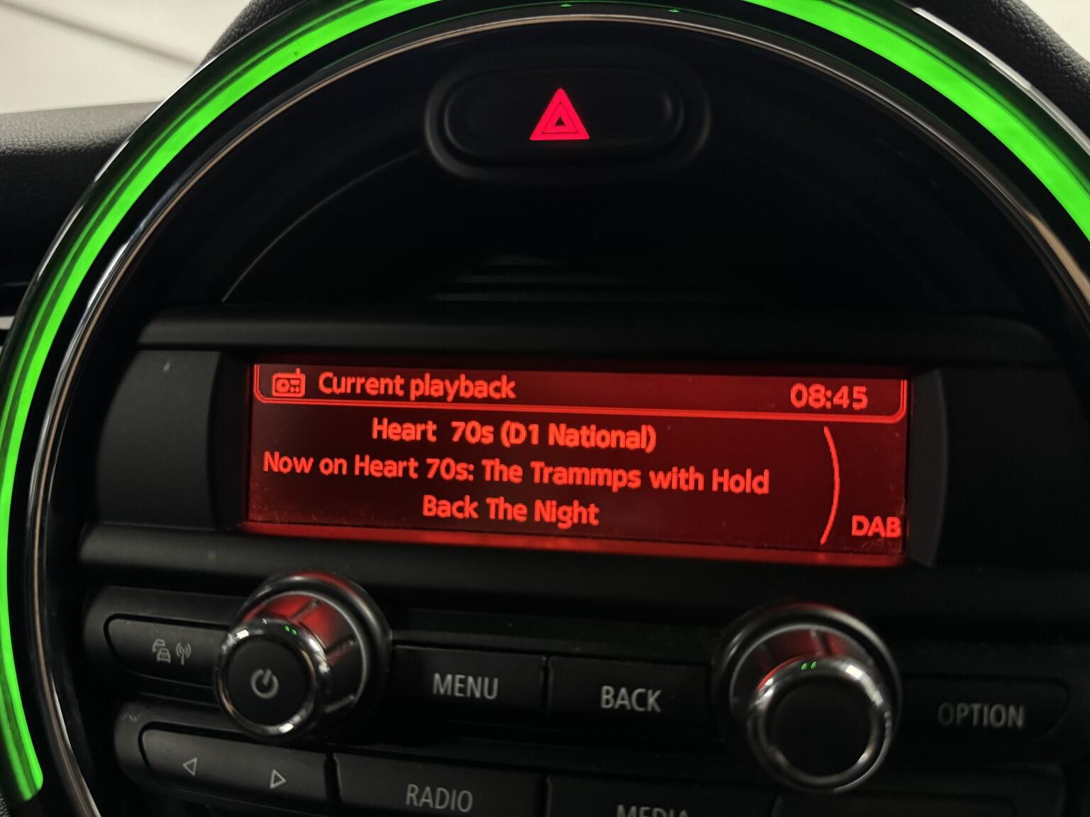 Mini Cooper view 15