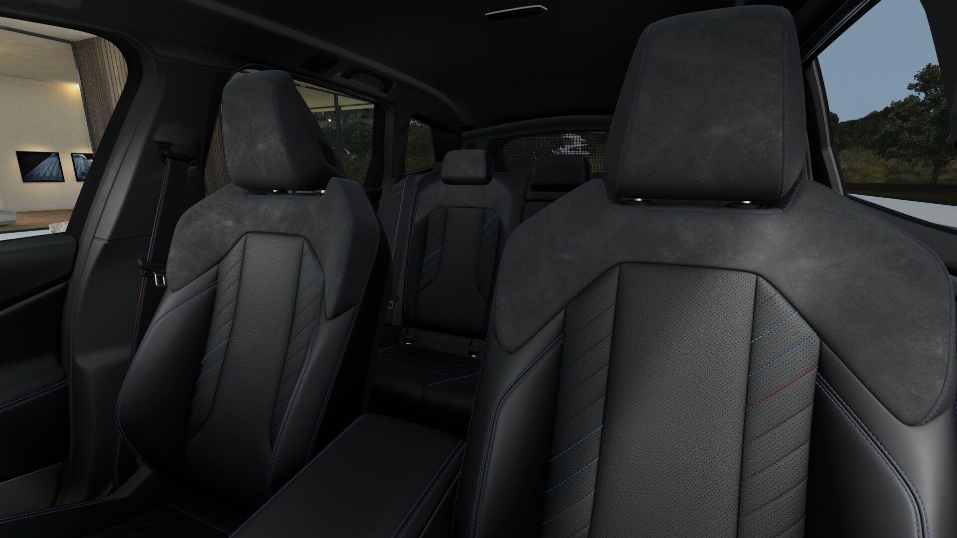 BMW X3 view 11