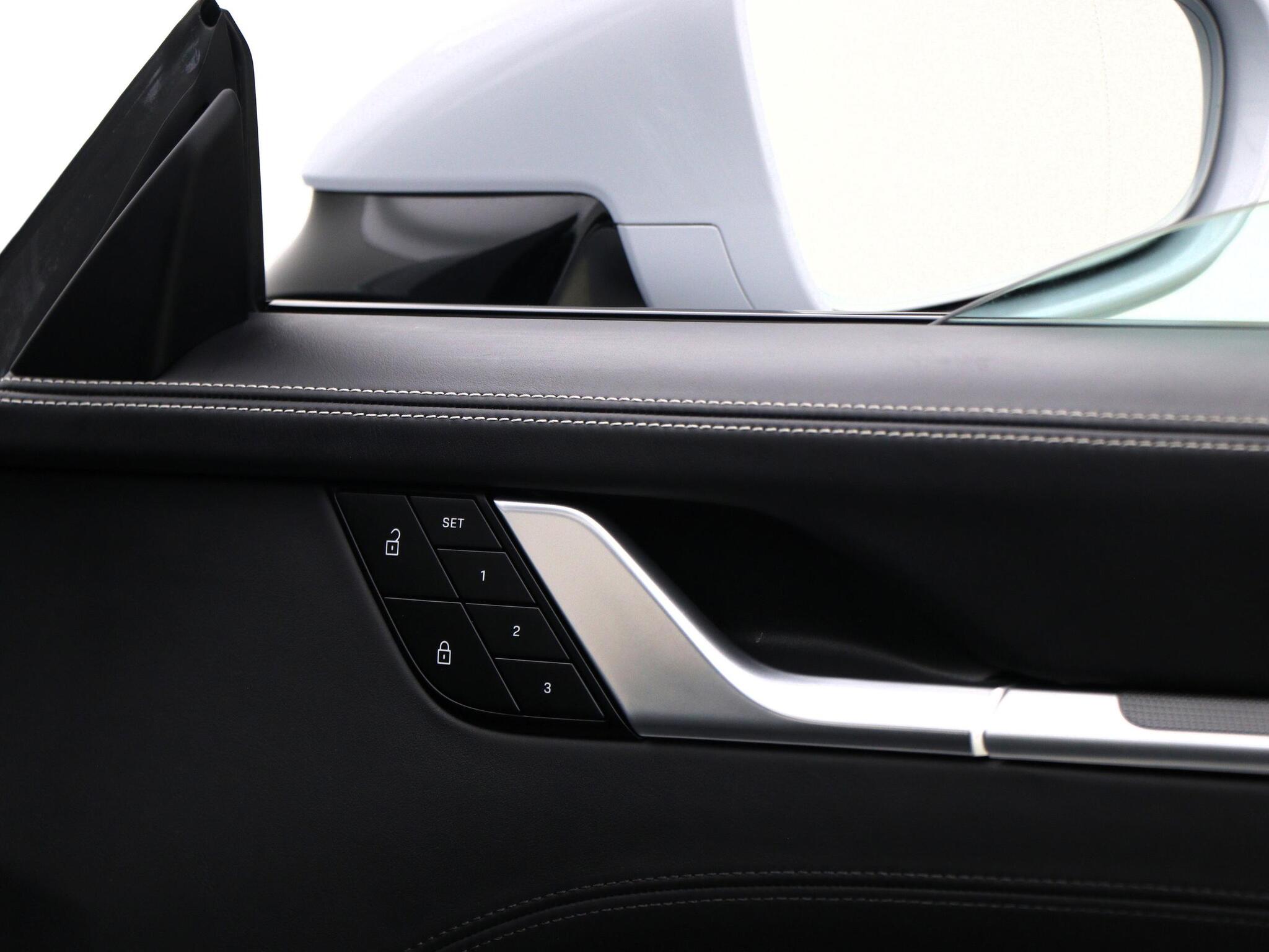 Porsche 911 view 36