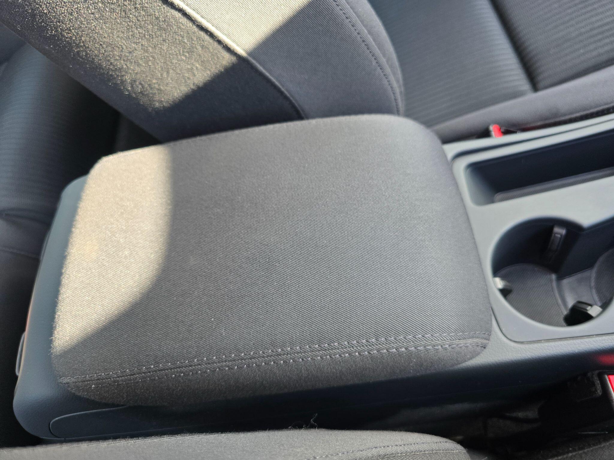 Audi A4 view 23