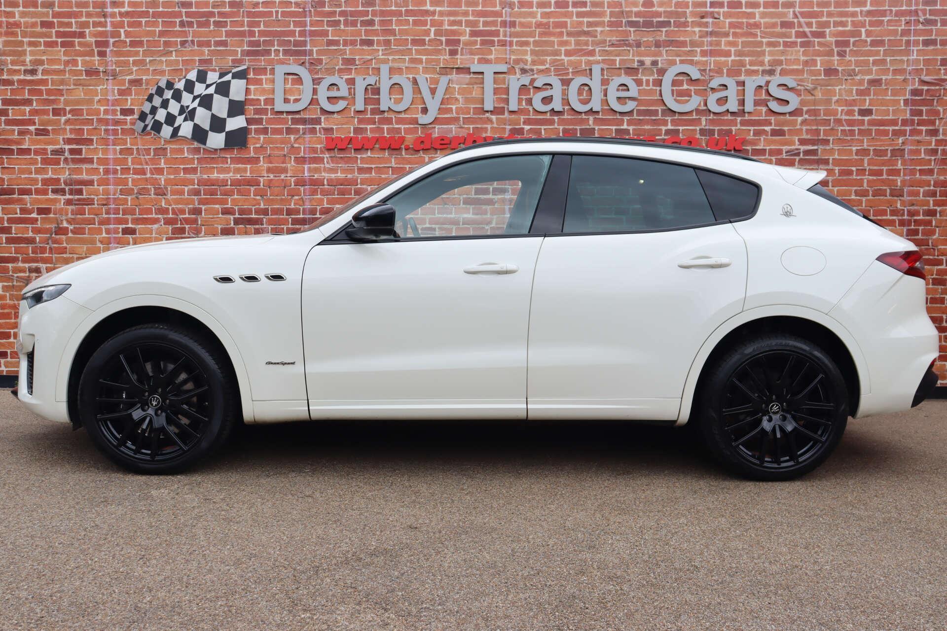Maserati Gransport view 3