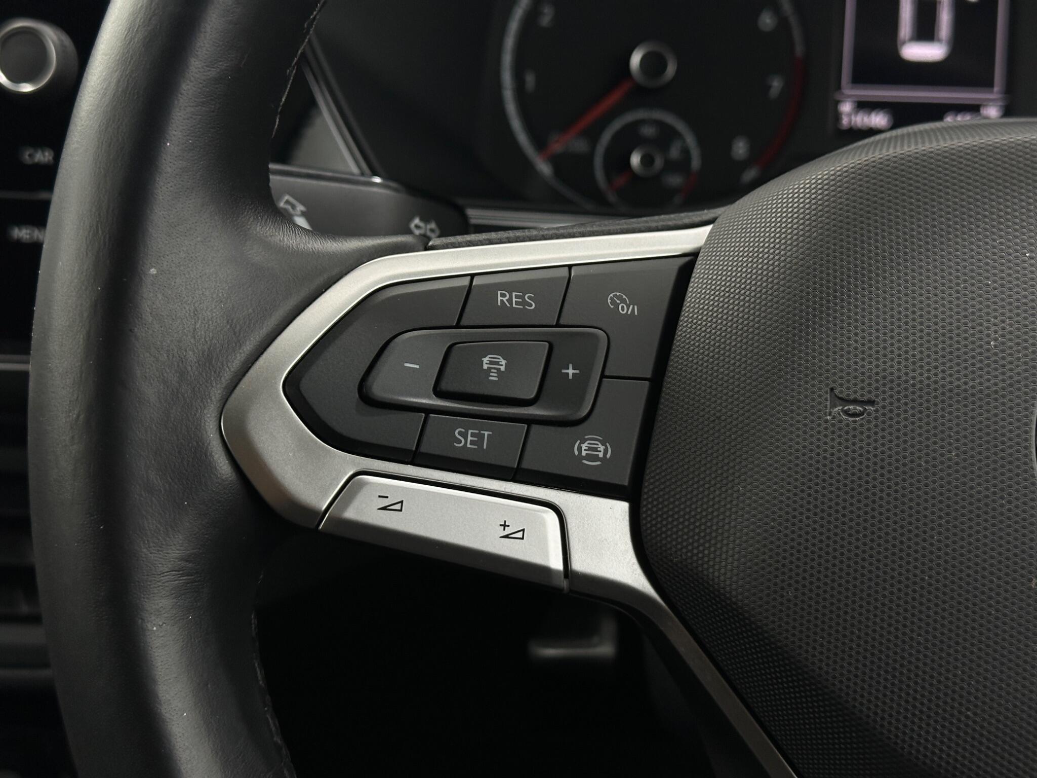 Volkswagen T-Cross view 15