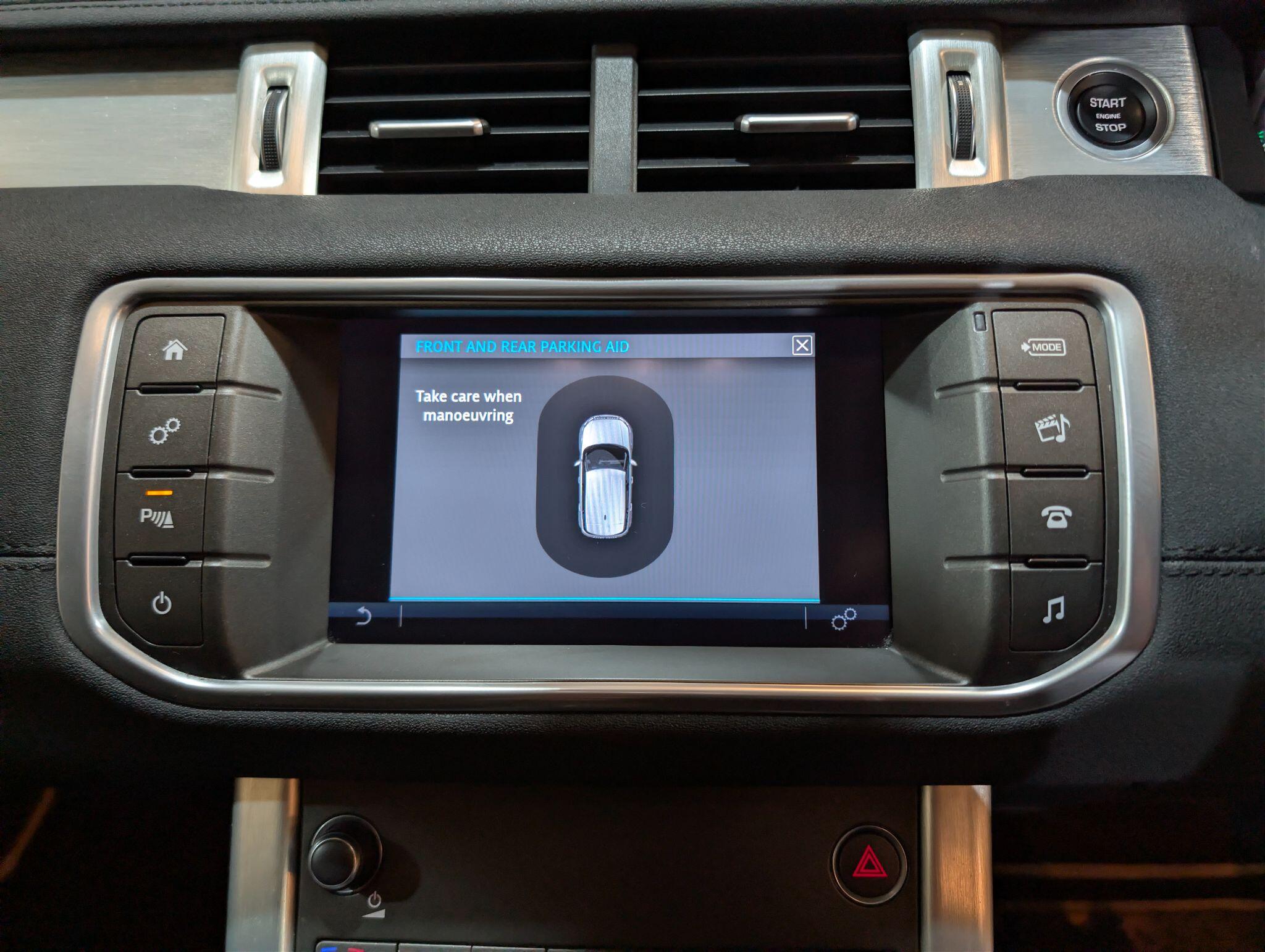 Land Rover Range Rover Evoque view 18