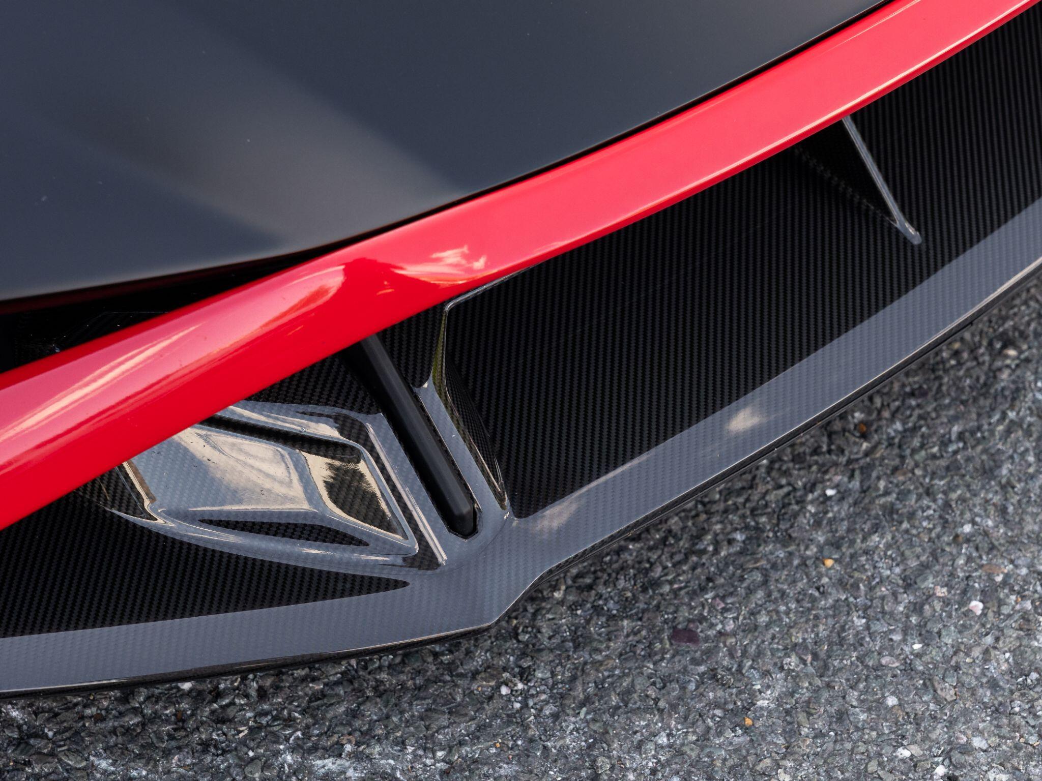 Lamborghini Huracan view 10