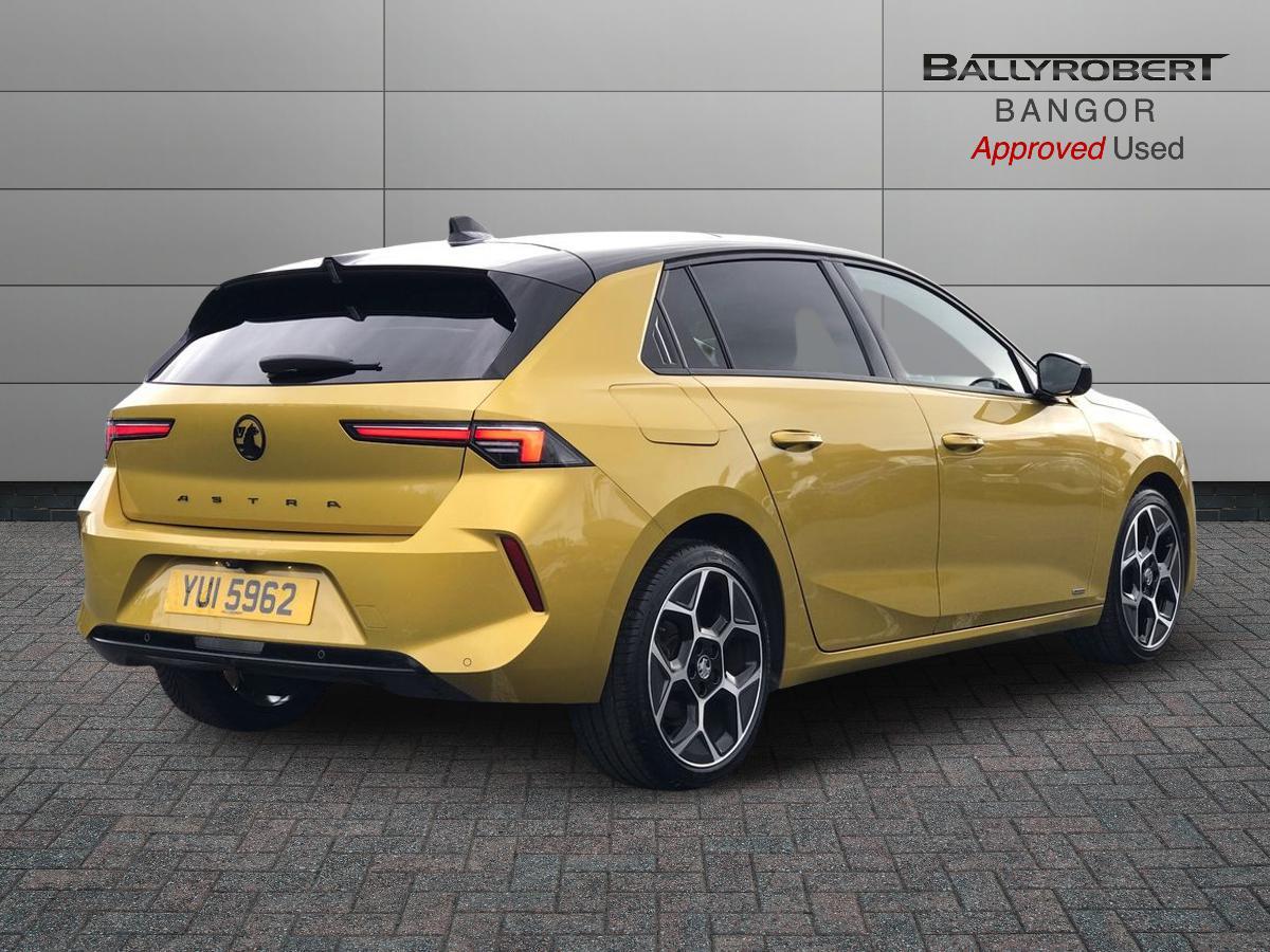 Vauxhall Astra view 15