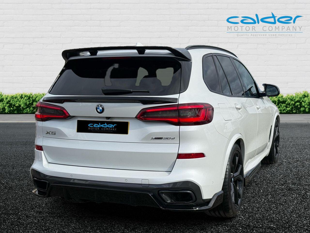 BMW X5 view 20
