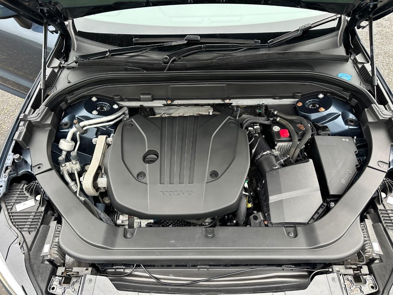 Volvo XC60 view 27