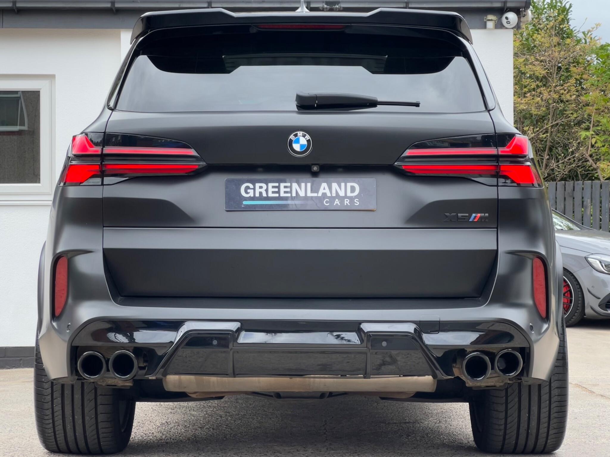 BMW X5 view 24