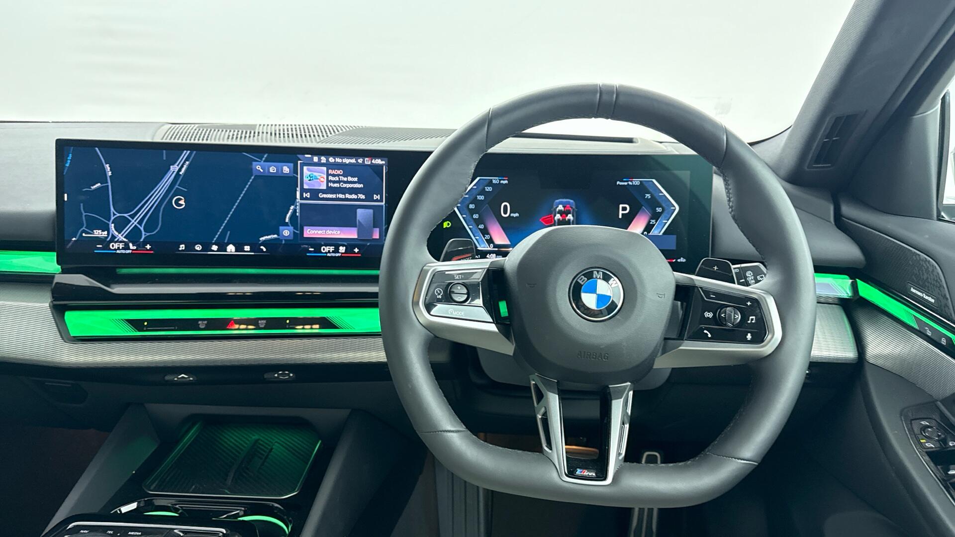 BMW 5 Series view 5