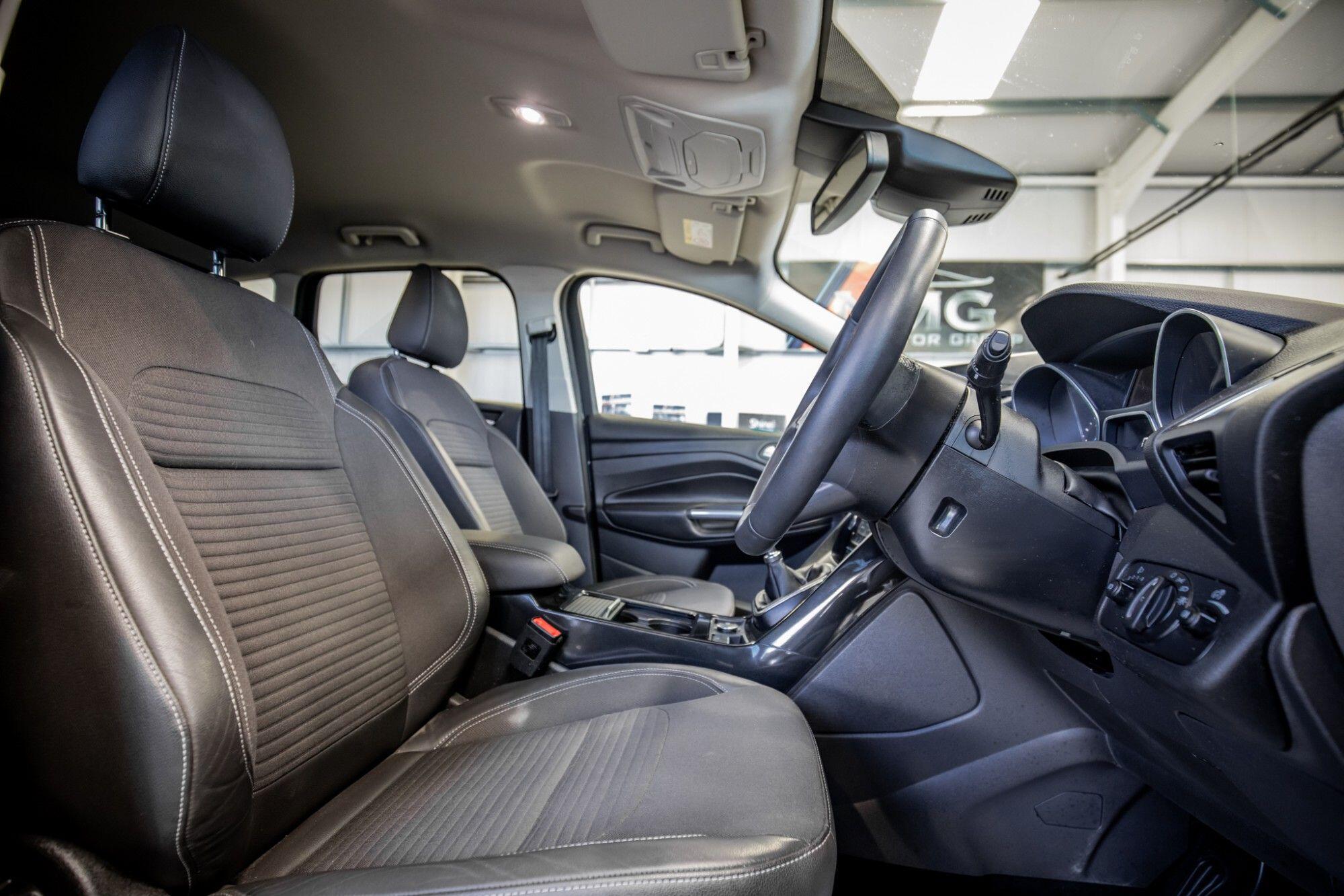 Ford Kuga view 15