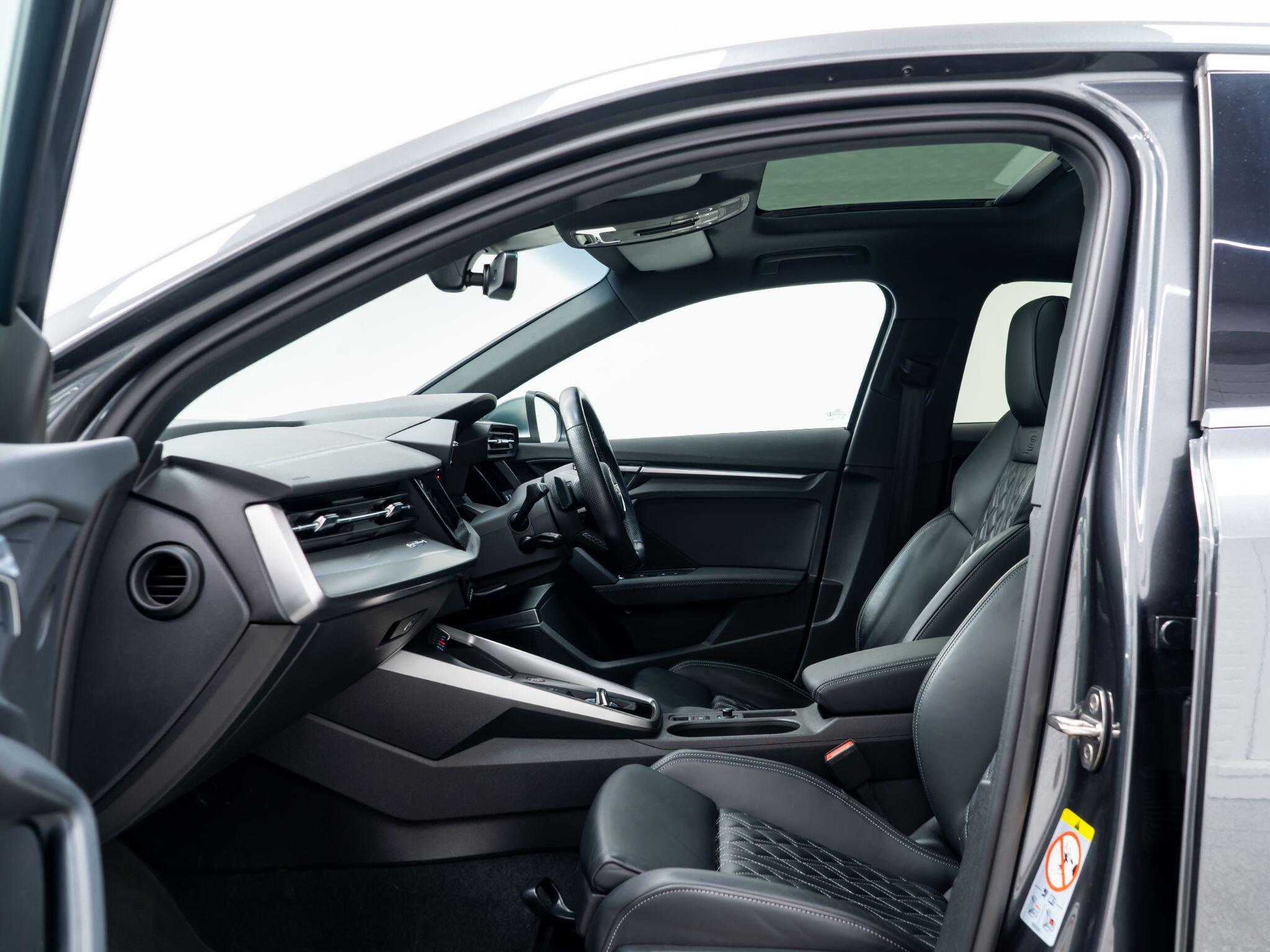 Audi S3 view 7