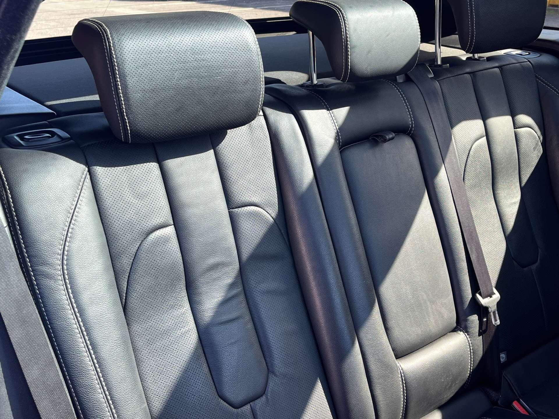 Land Rover Range Rover Evoque view 35