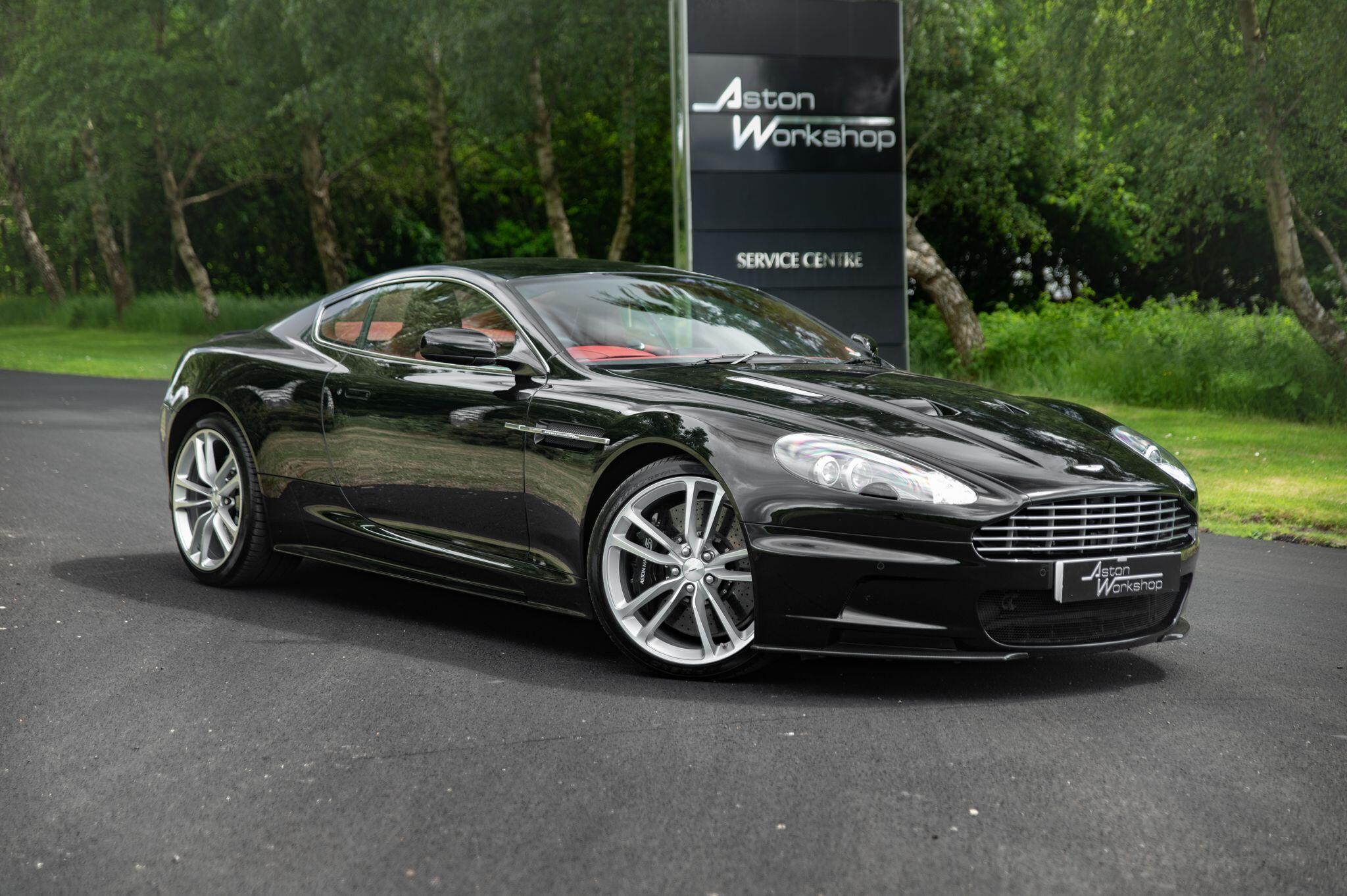 Aston Martin DBS