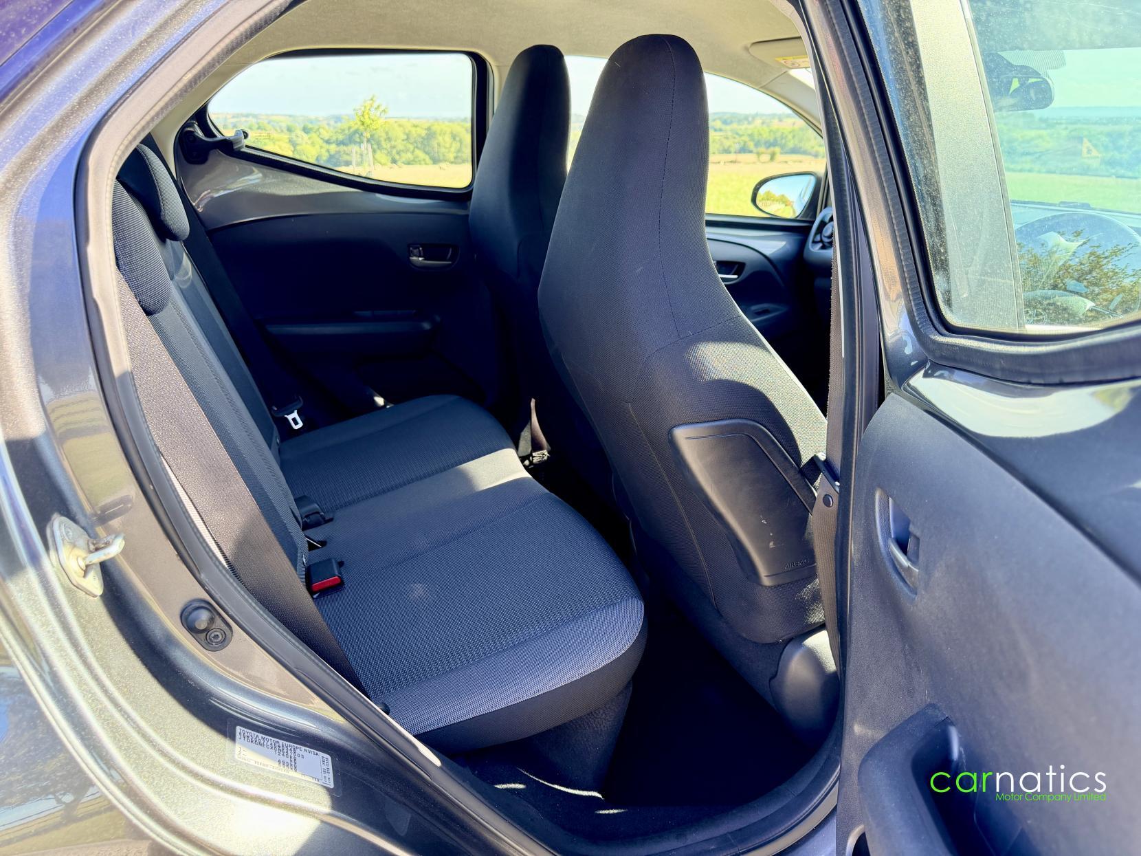 Toyota Aygo view 32