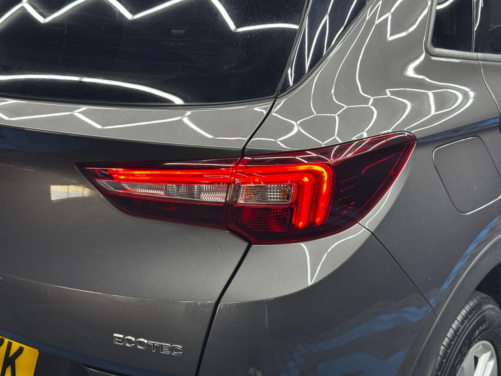 Vauxhall Grandland X view 40
