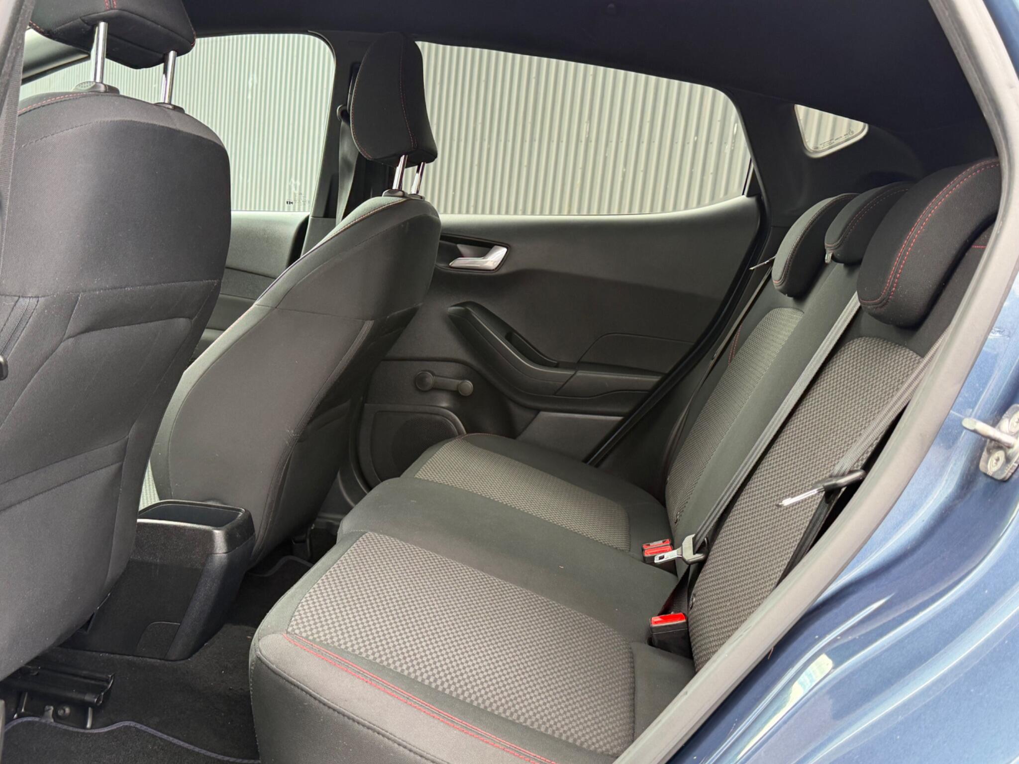 Ford Fiesta view 16