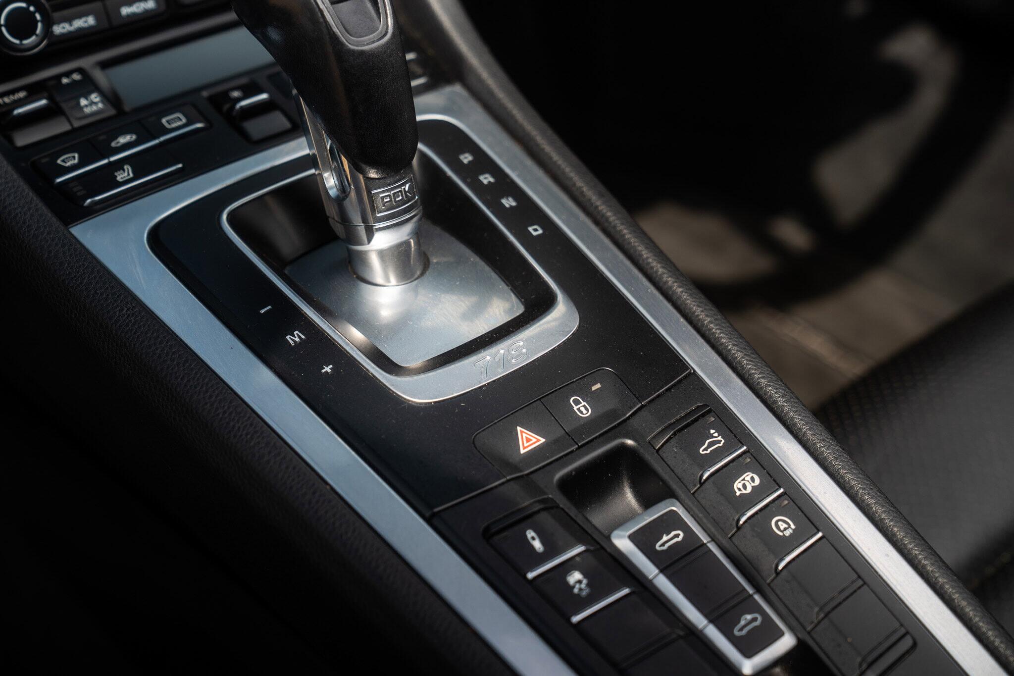 Porsche 718 Boxster view 39