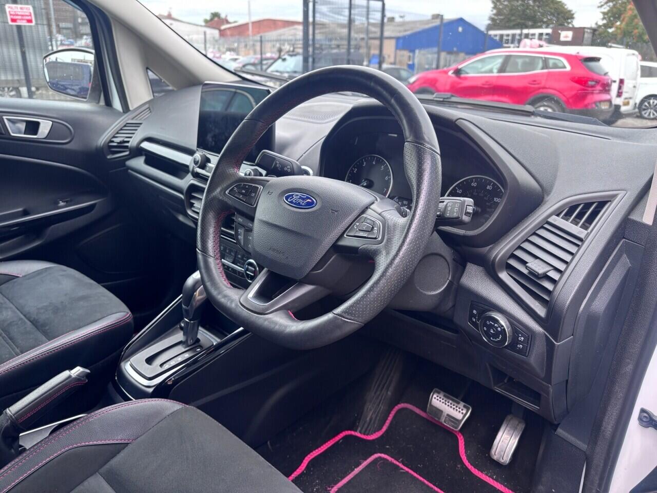 Ford EcoSport view 9