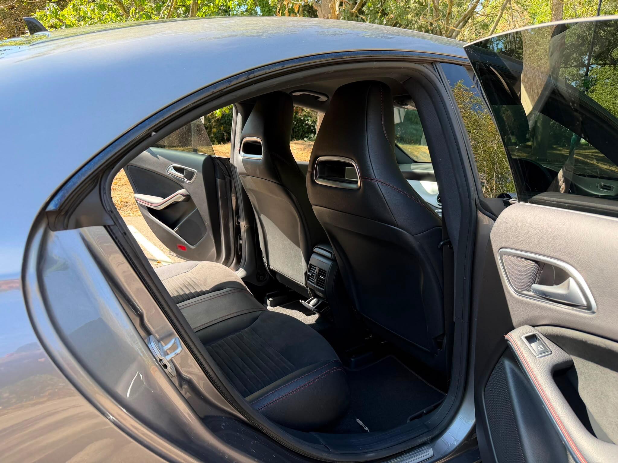 Mercedes-Benz CLA view 18