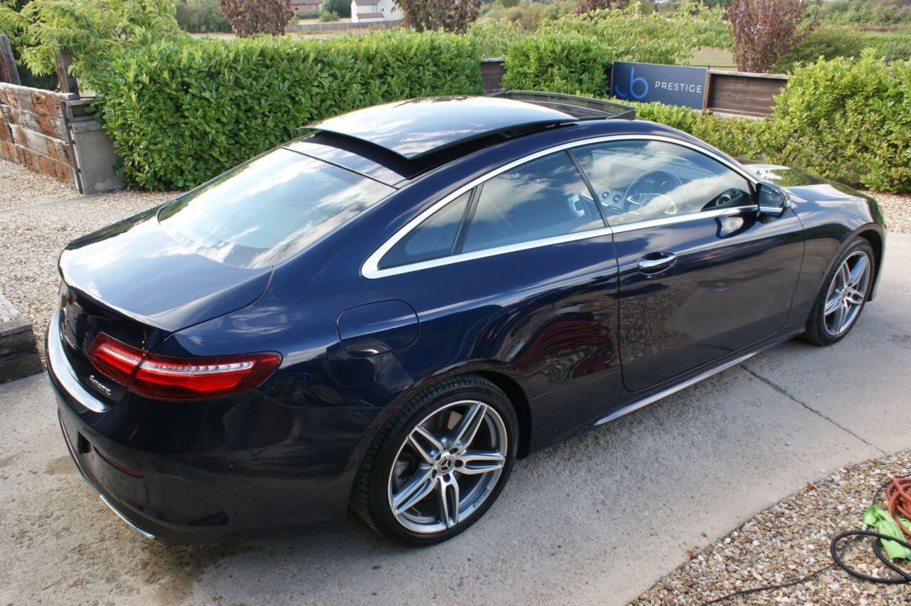 Mercedes-Benz E Class view 11