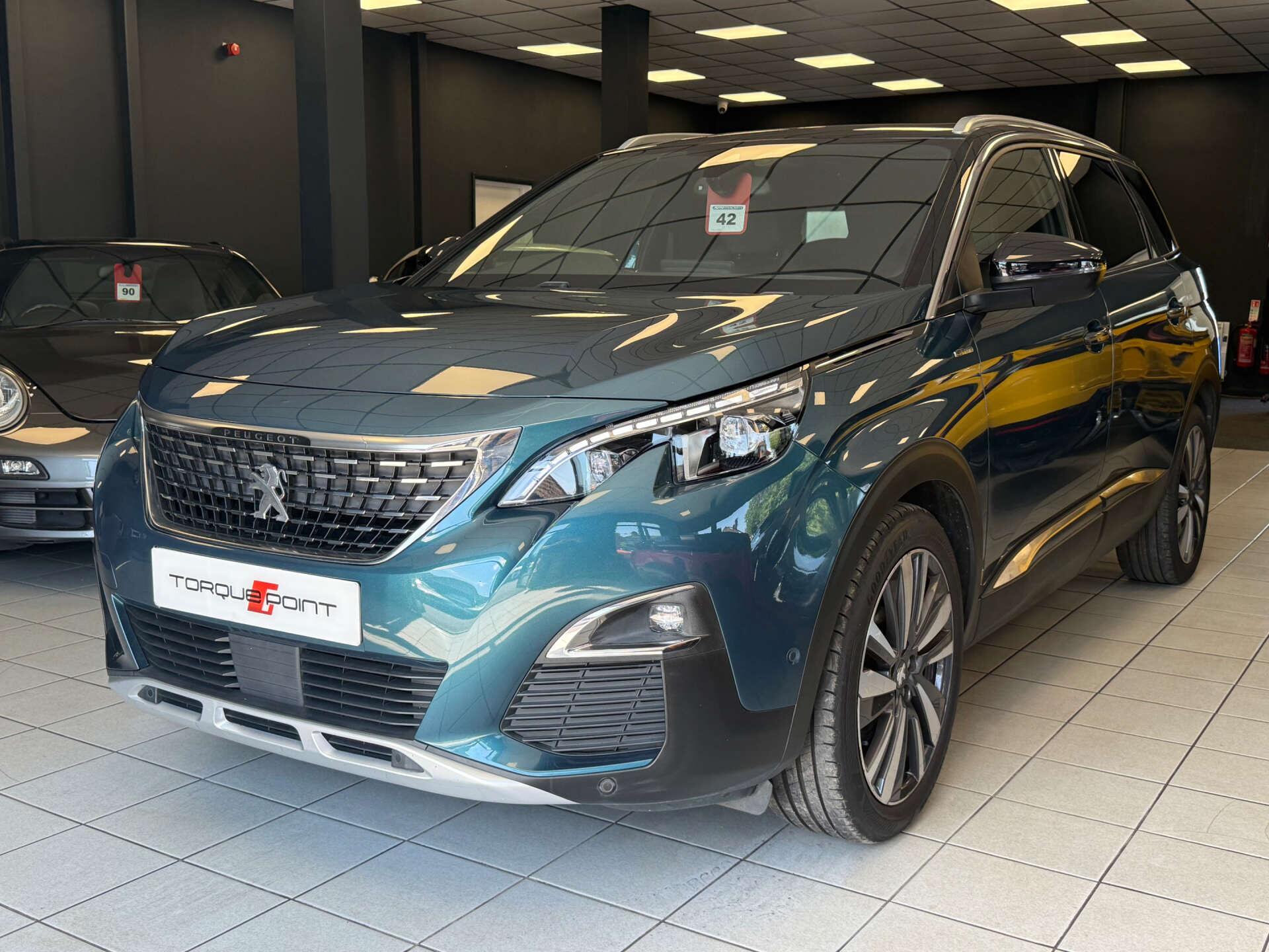 Peugeot 5008 view 3