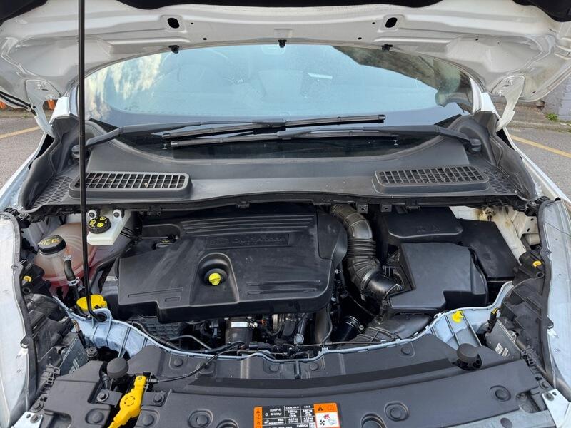 Ford Kuga view 33