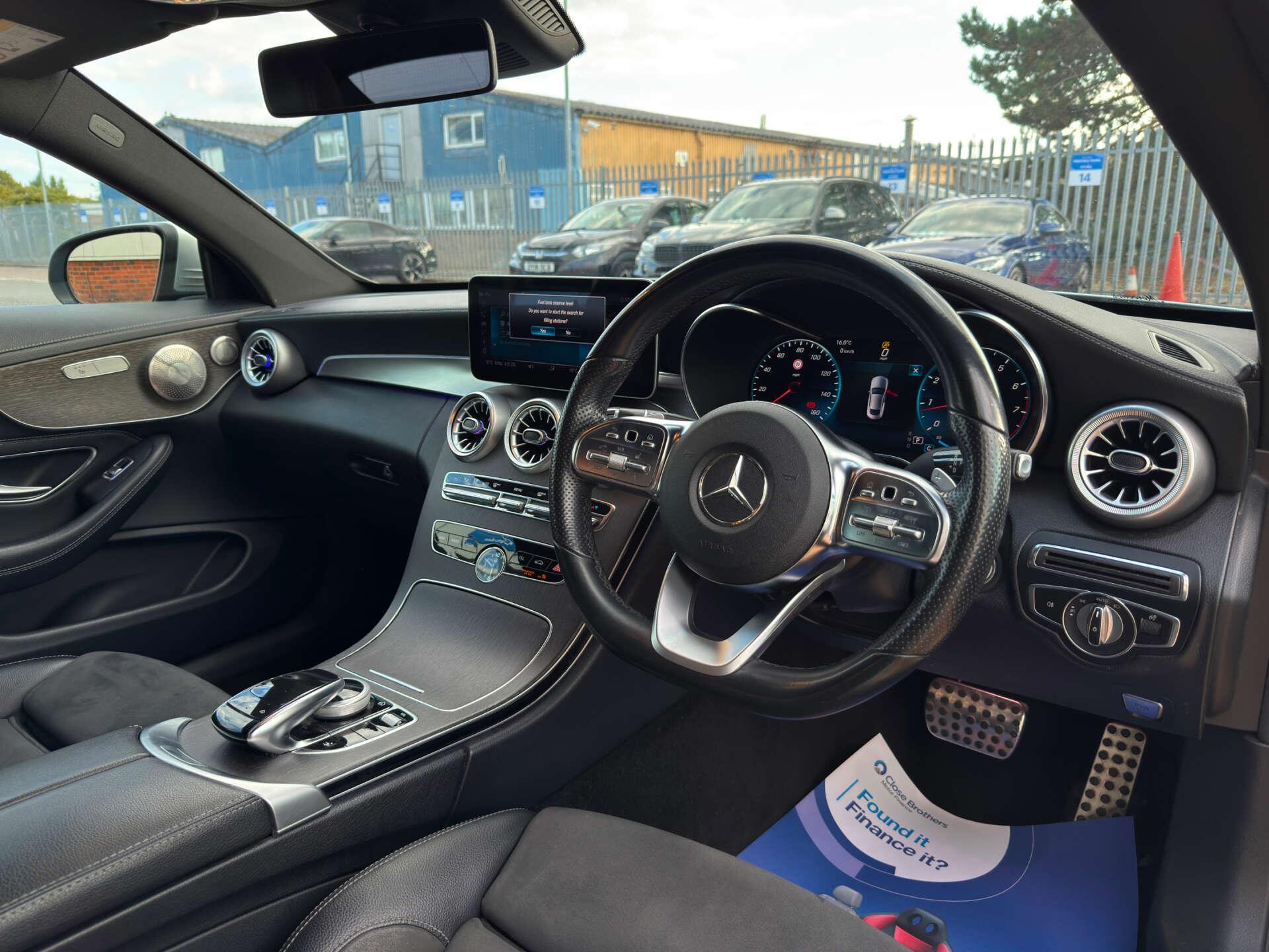 Mercedes-Benz C Class view 19