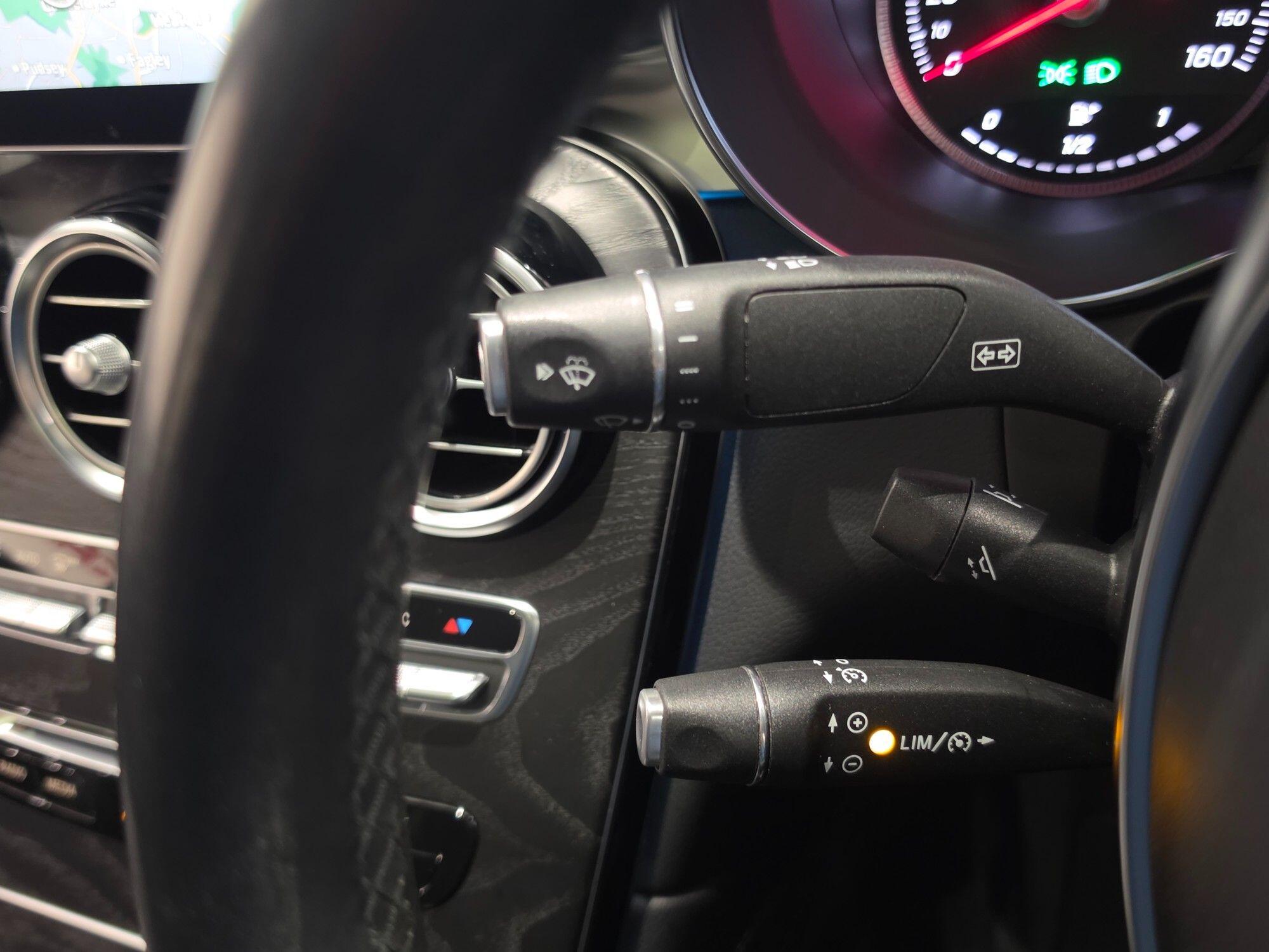 Mercedes-Benz GLC view 26