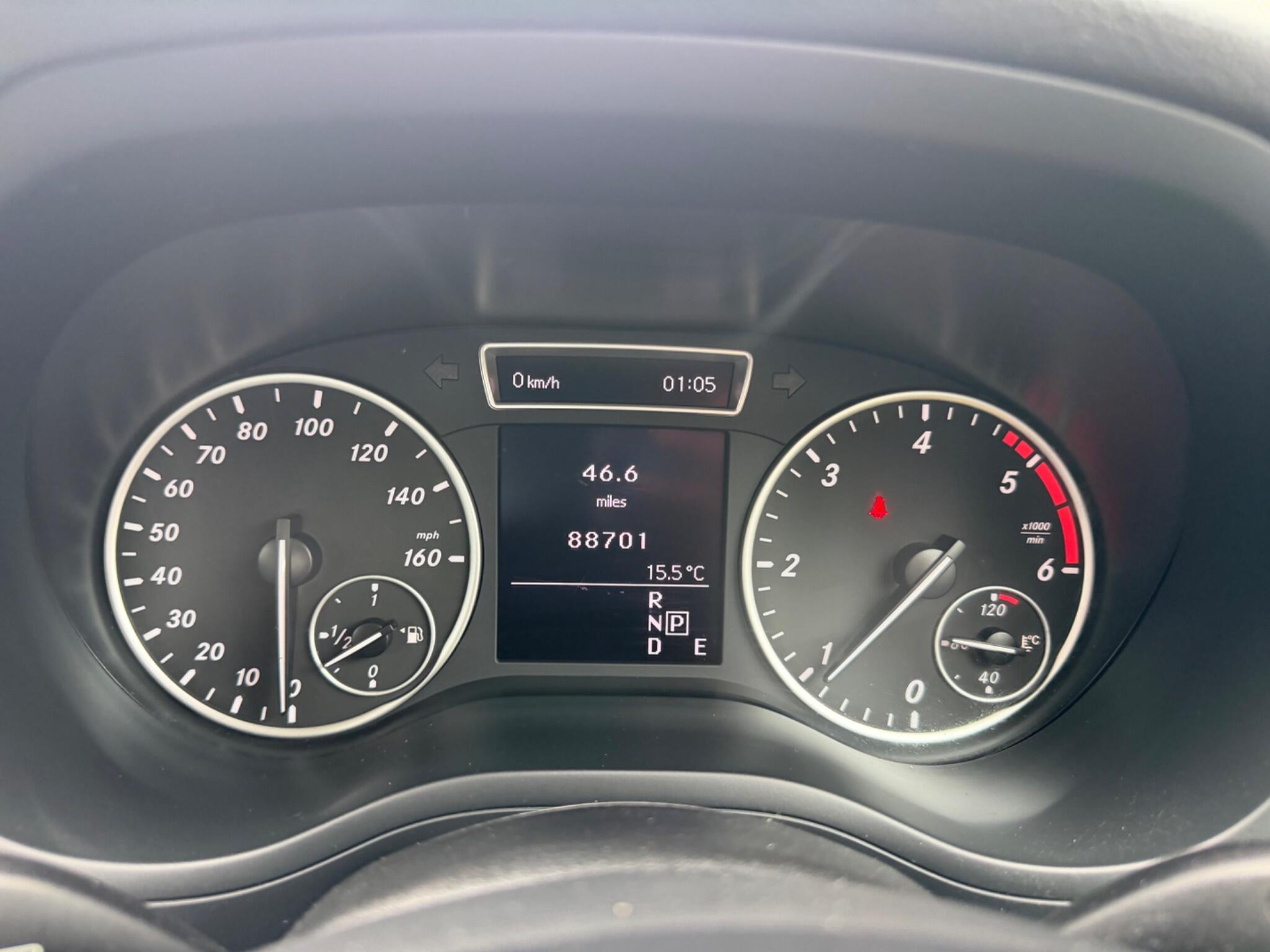 Mercedes-Benz B-Class view 30