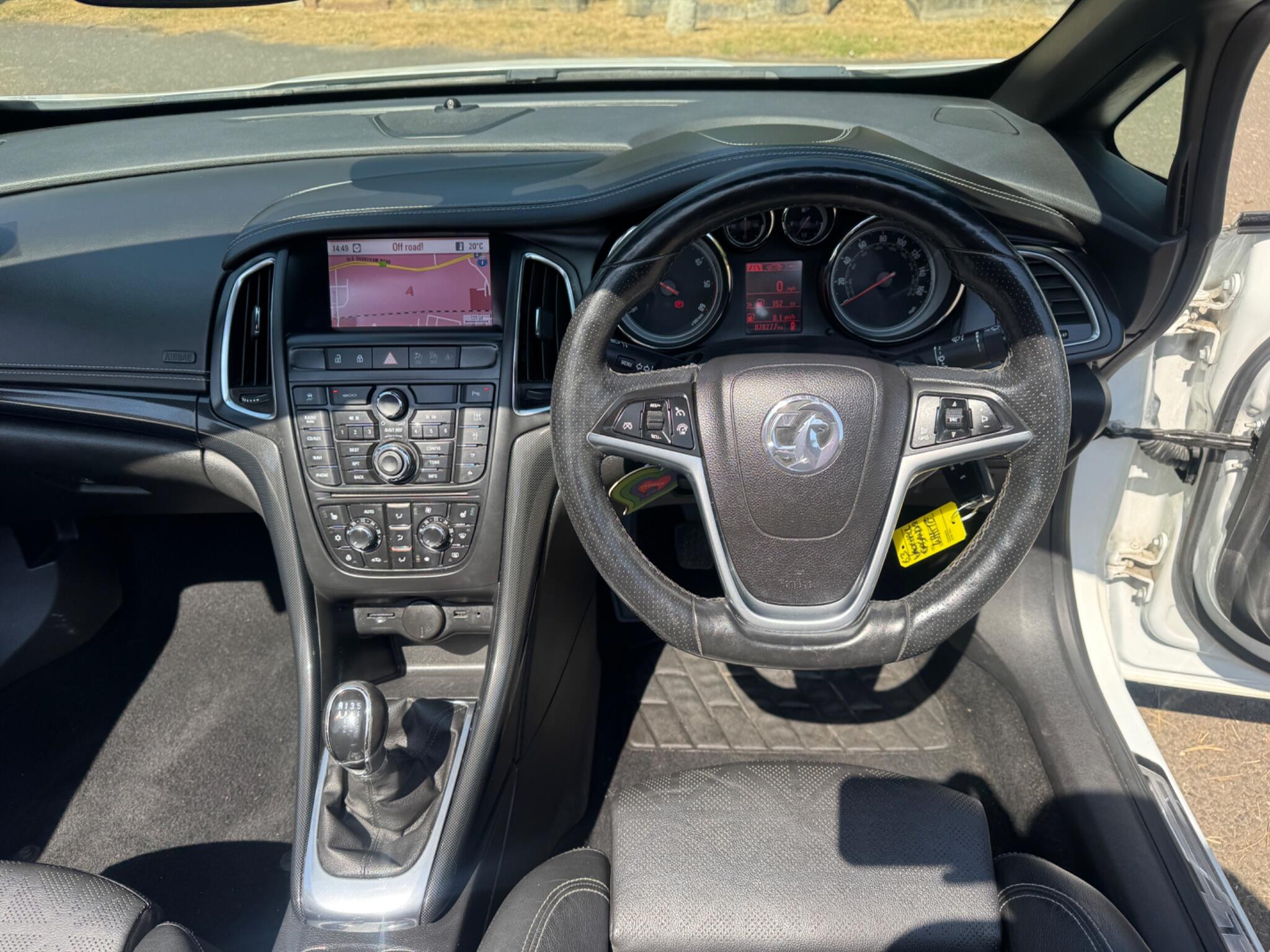 Vauxhall Cascada view 27