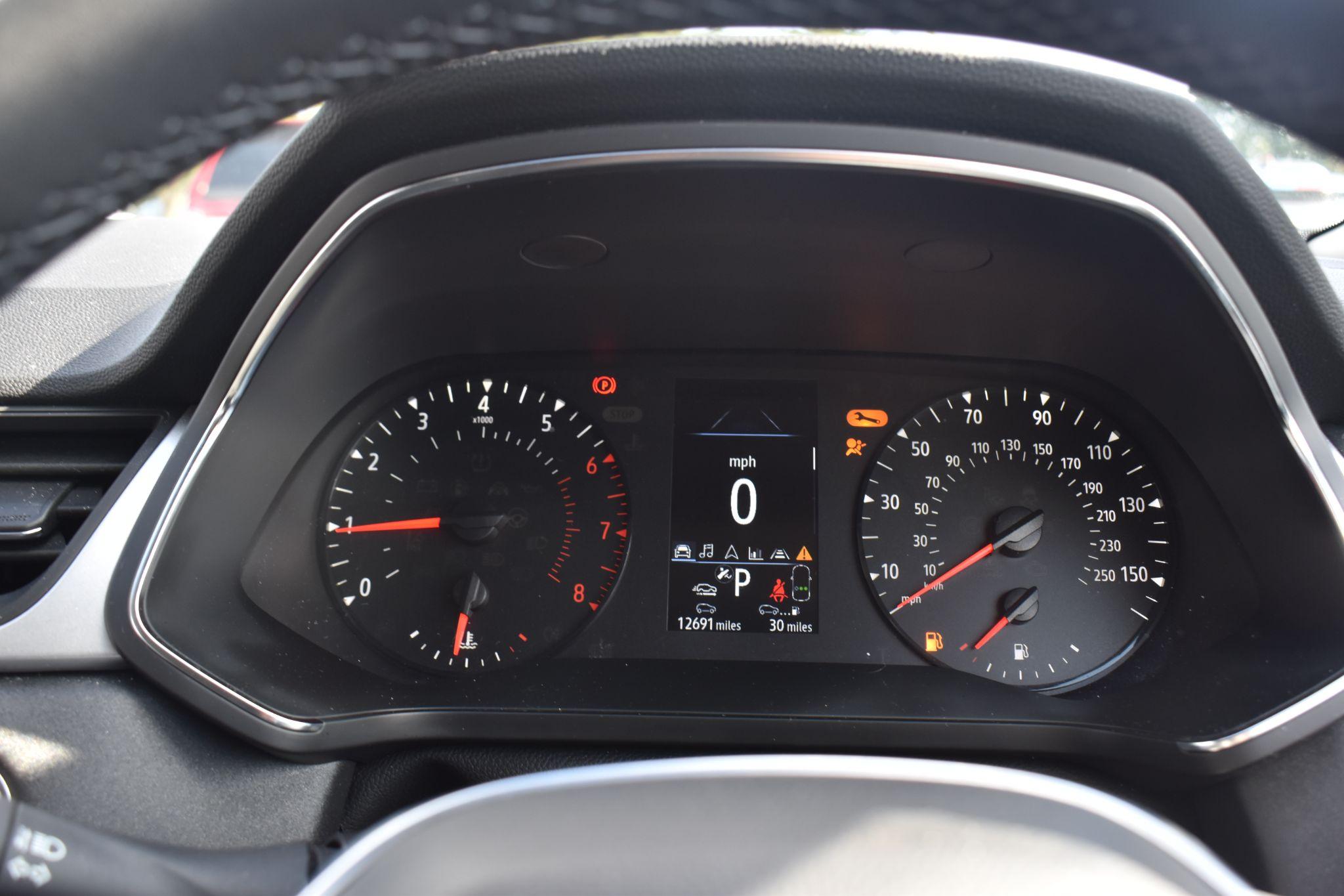 Captur - 1.3 TCe Iconic EDC Euro 6 (s/s) 5dr - Image 23