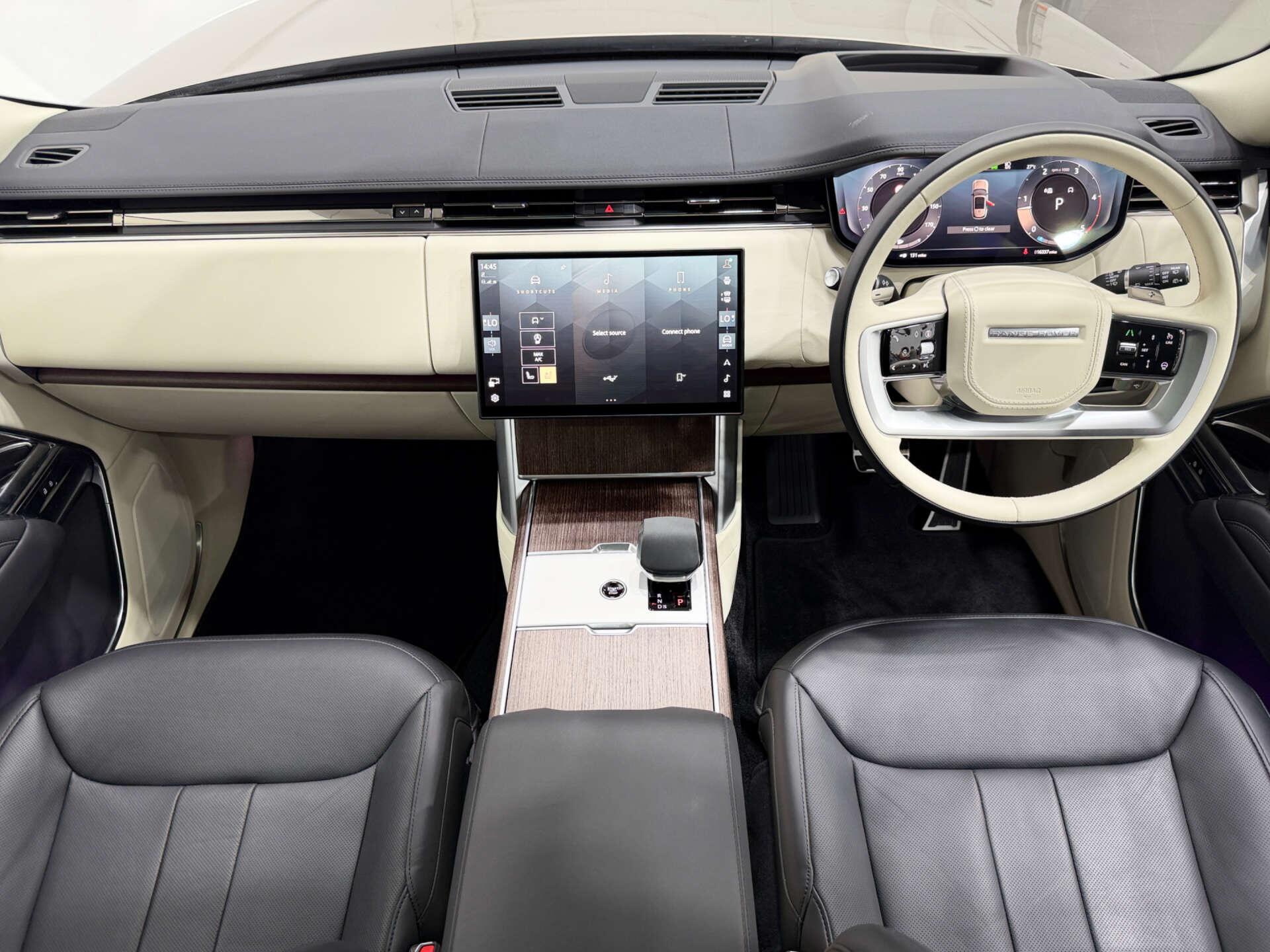 Land Rover Range Rover view 20