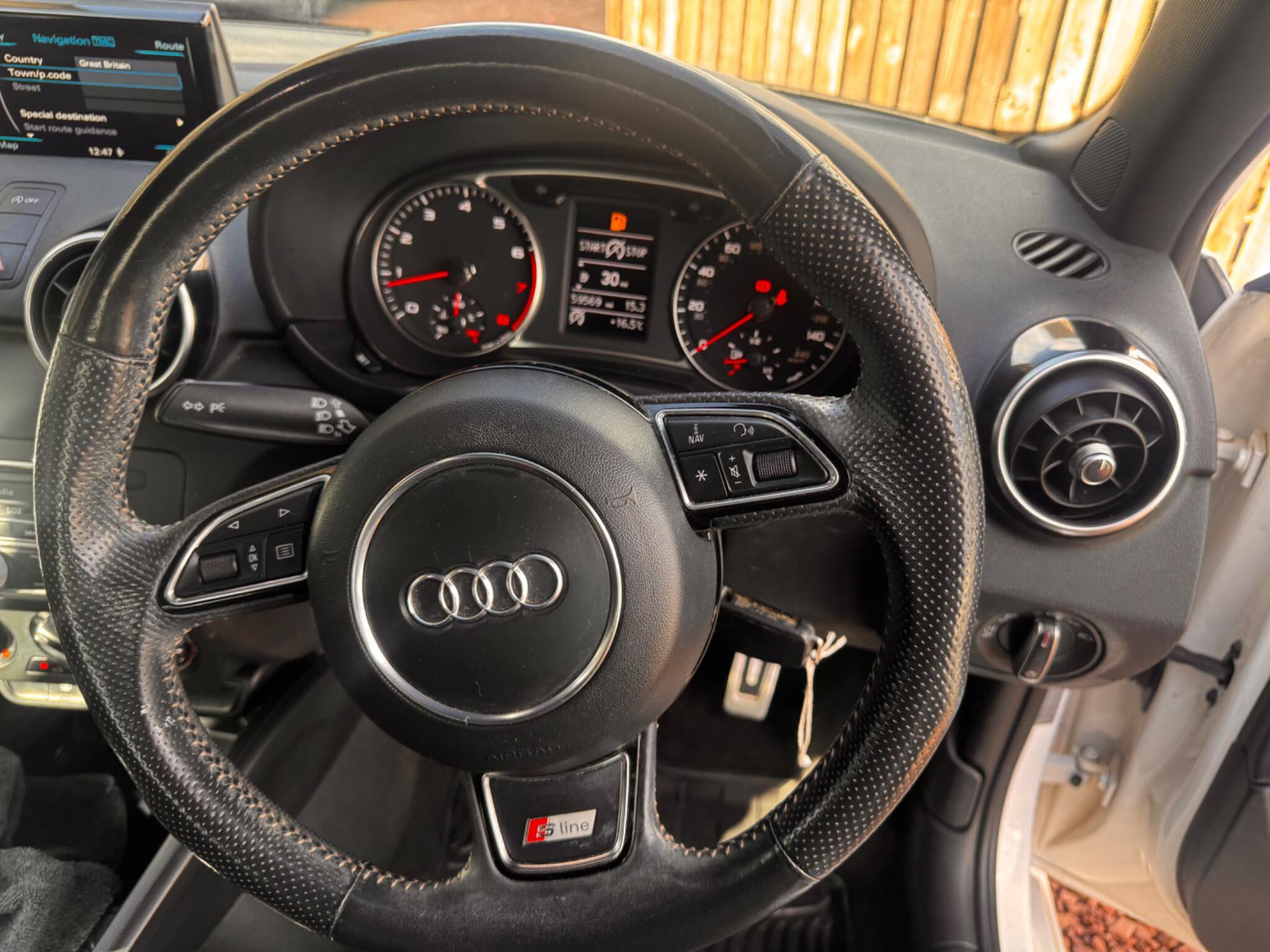 Audi A1 view 34
