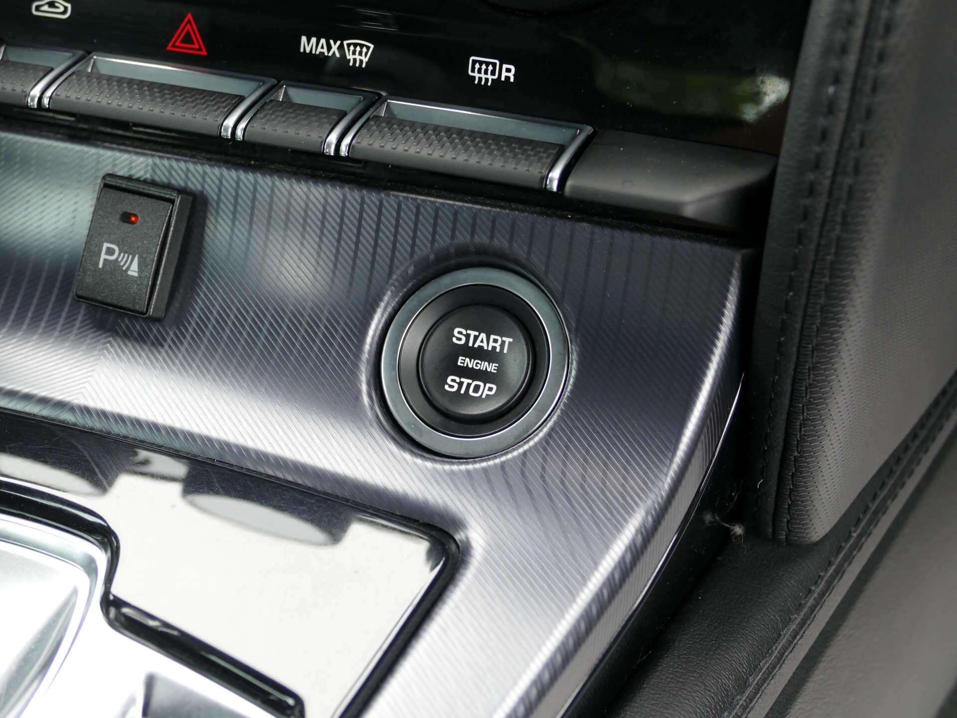 Jaguar F-Type view 42