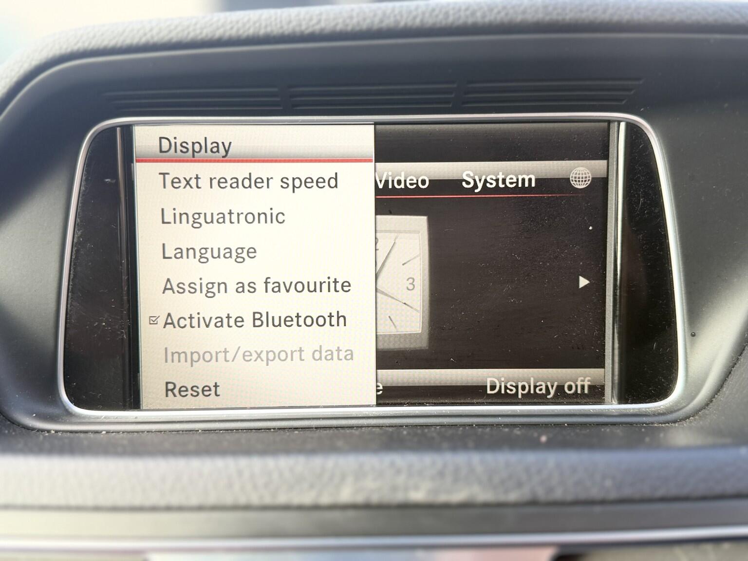 Mercedes-Benz E-Class view 53