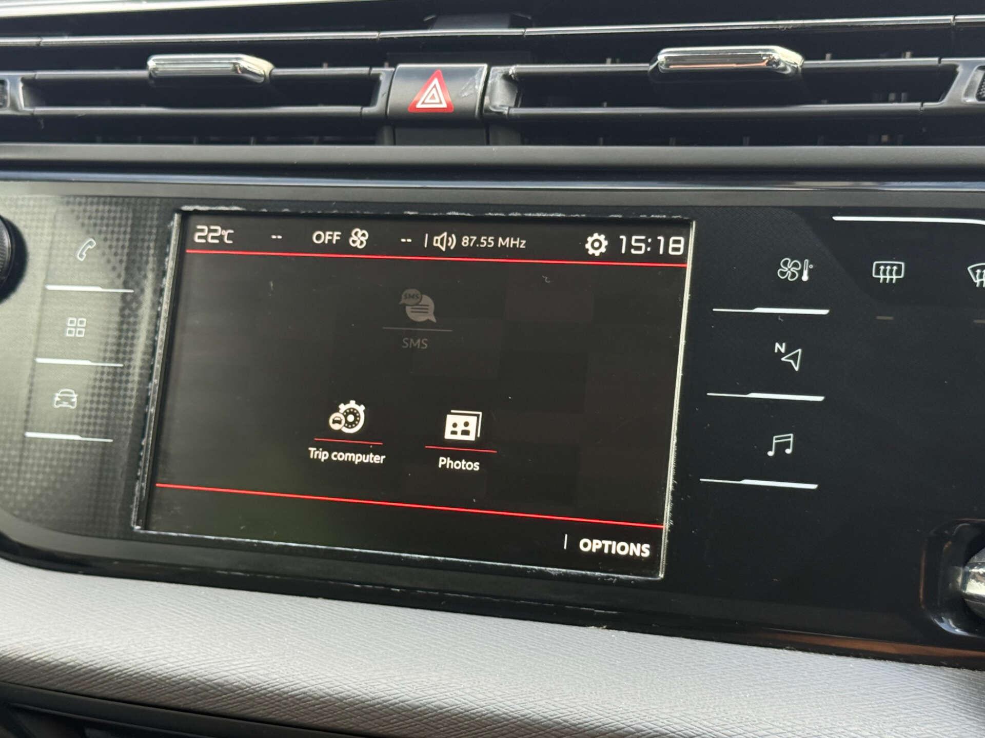 Citroen Grand C4 Picasso view 52