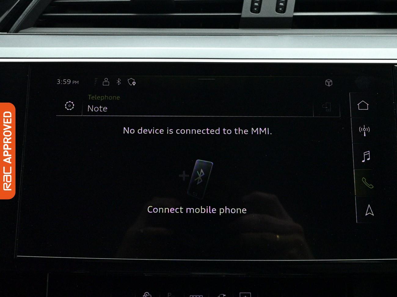 Audi E-Tron view 18