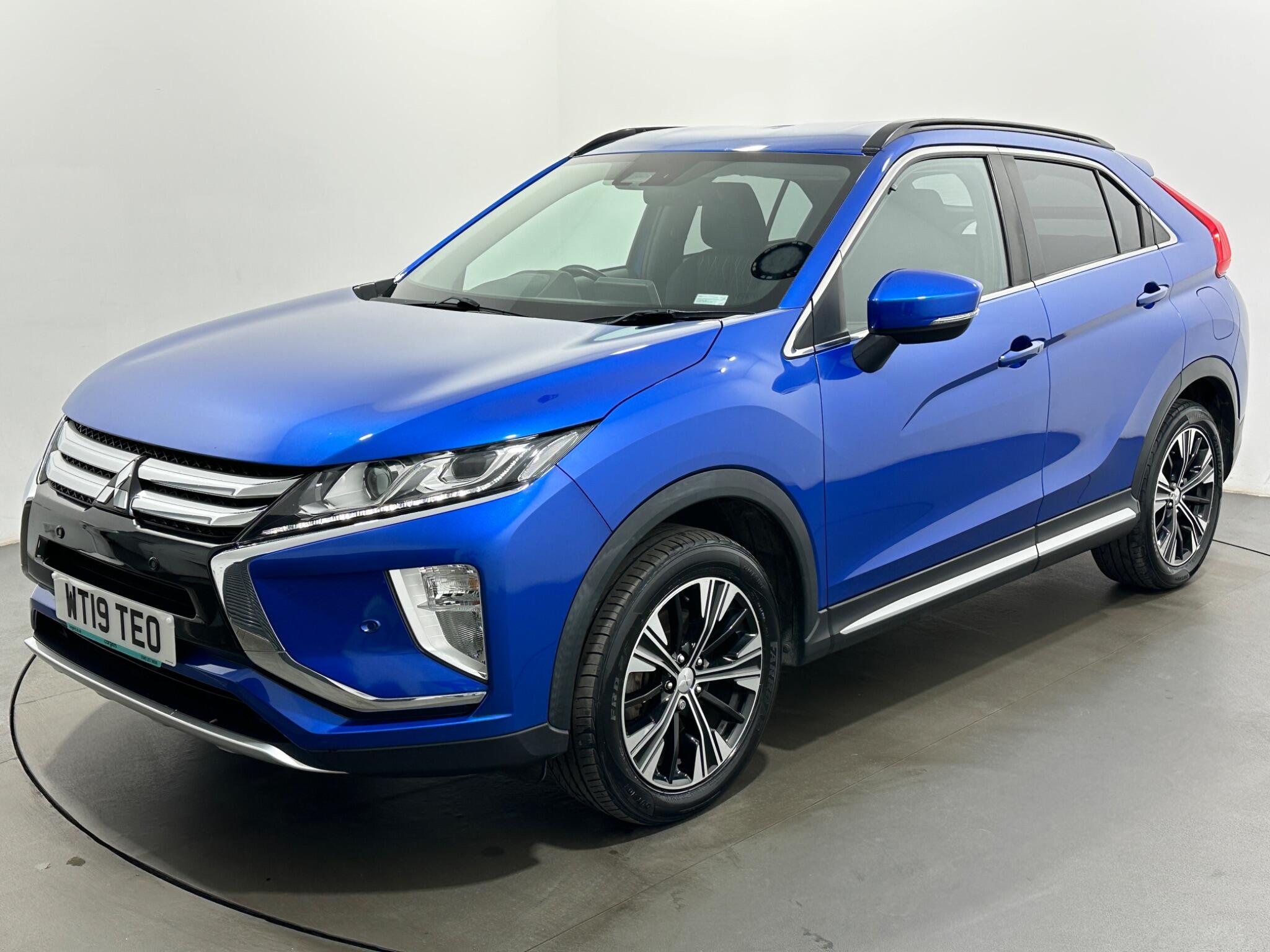 Mitsubishi Eclipse Cross view 53