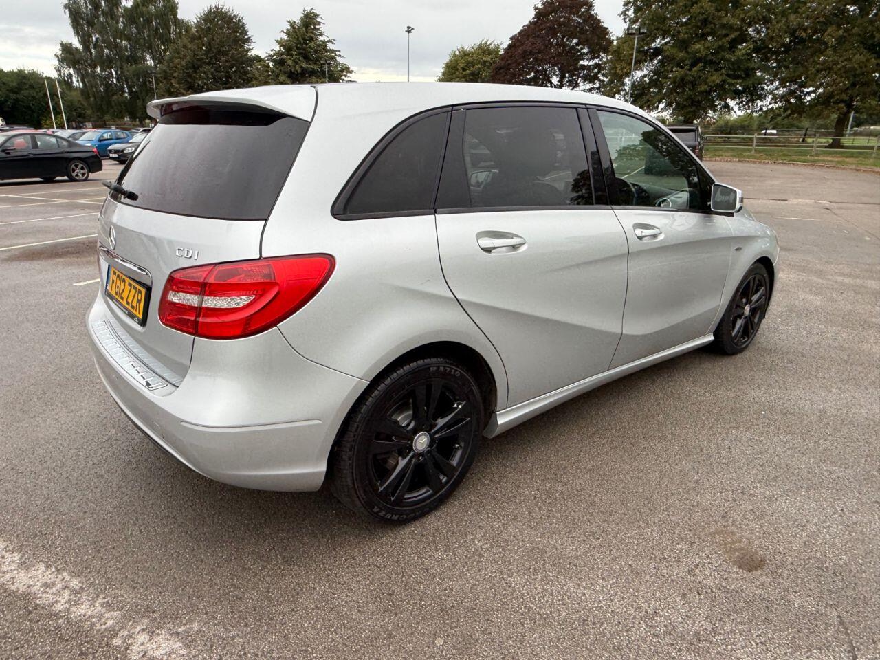 Mercedes-Benz B Class view 26
