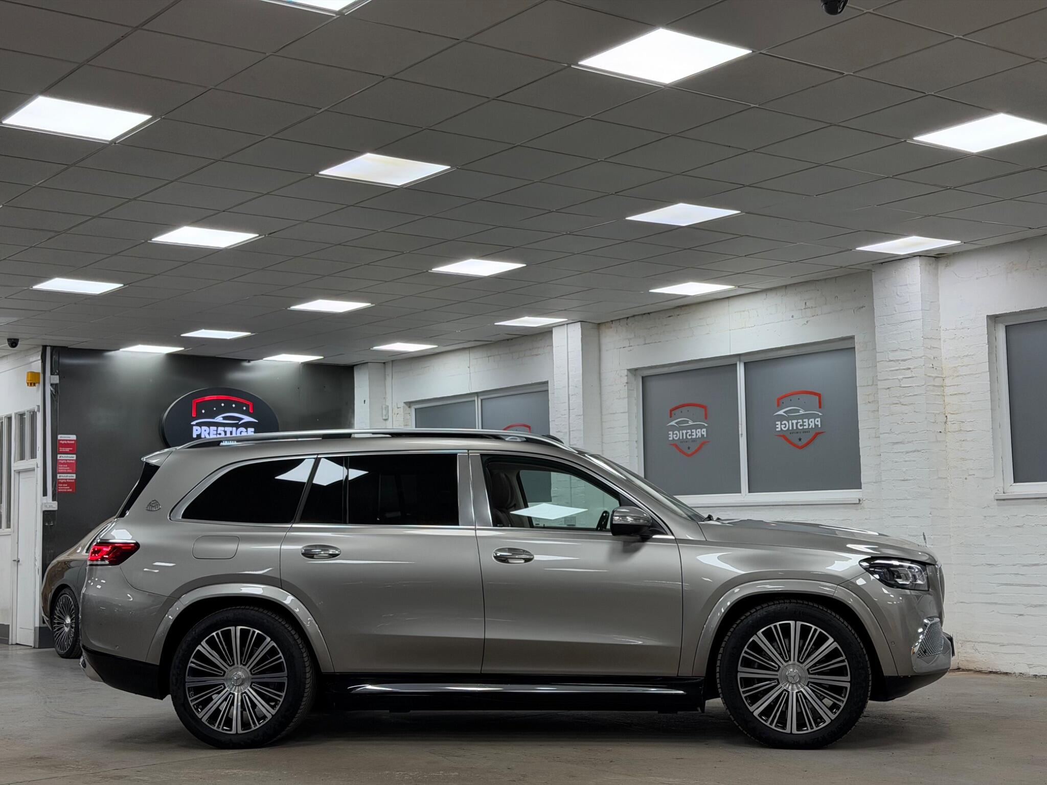 Mercedes-Benz GLS view 7